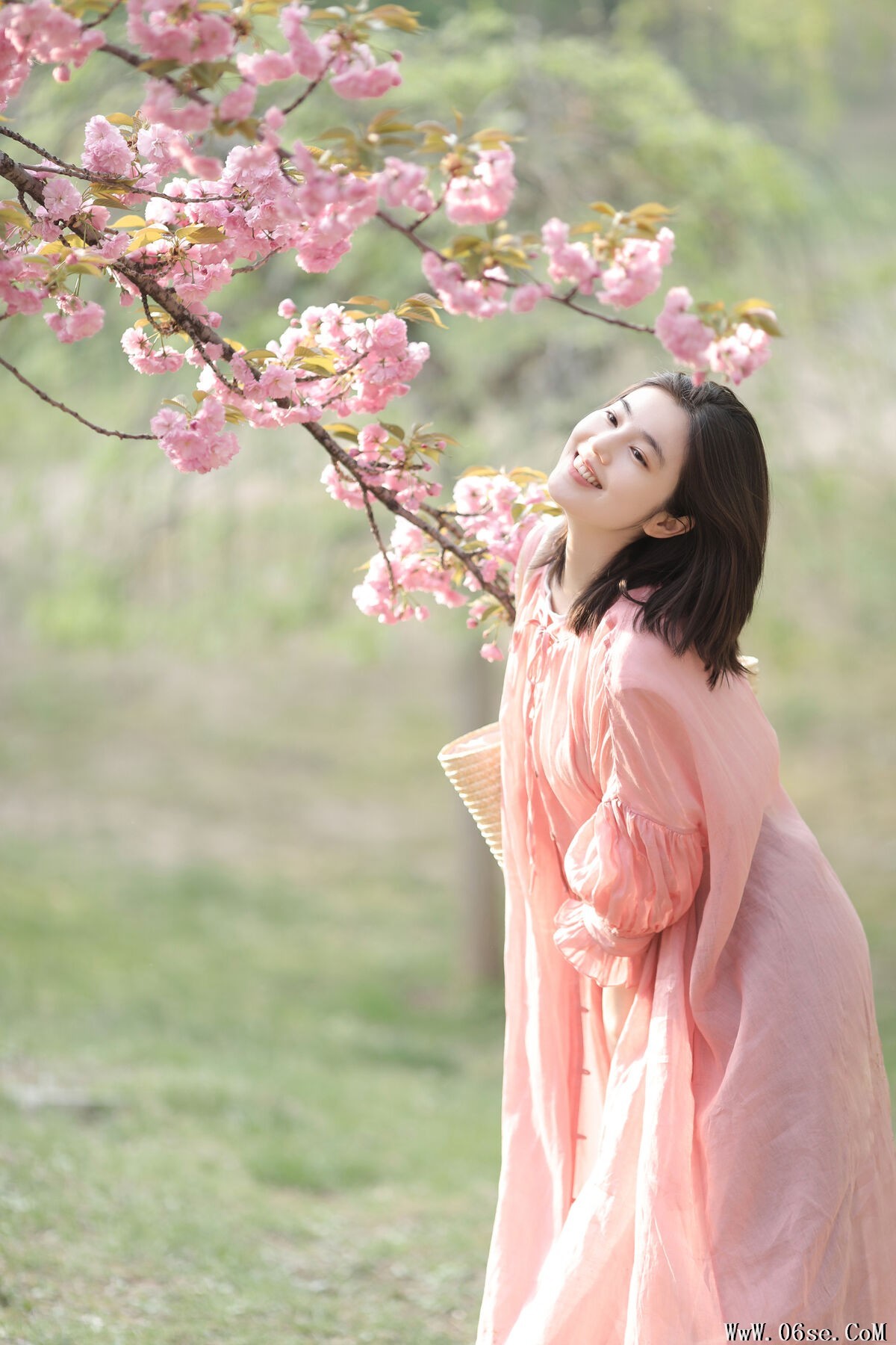 图片[26]-YiTuYu艺图语 Vol.6828 Fan Fan[26P]-六色网