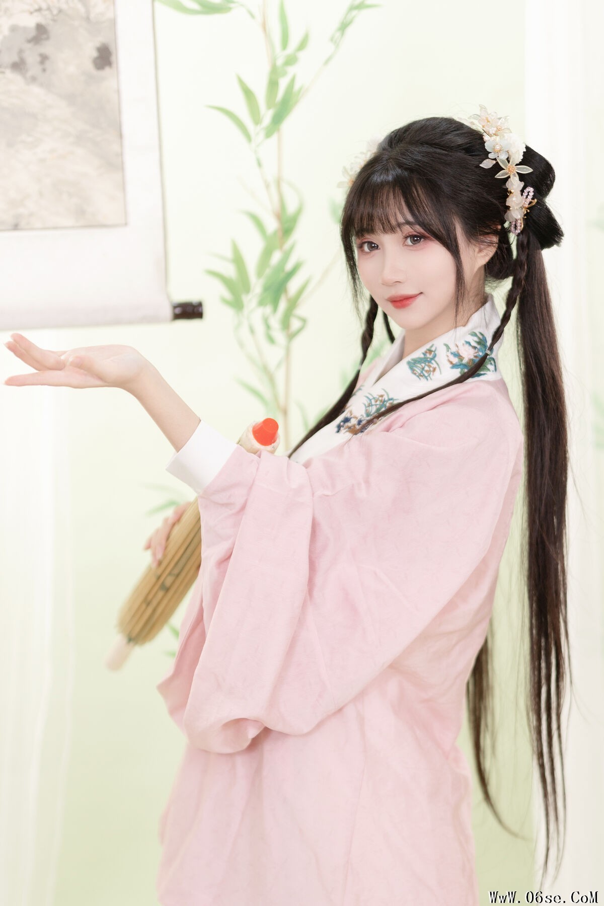 图片[14]-YiTuYu艺图语 Vol.7125 Qi Luo Sheng De Xiao Su Su[28P]-六色网