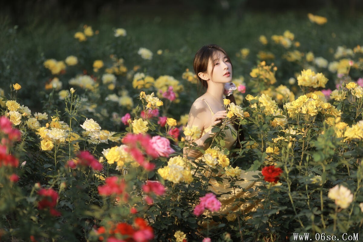 图片[27]-YiTuYu艺图语 Vol.7142 Yang Yi Mo[36P]-六色网