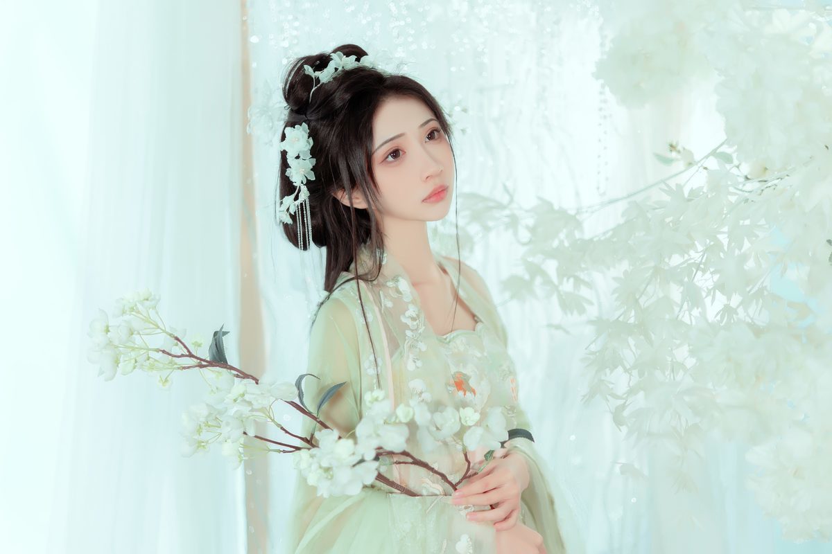 图片[24]-YiTuYu艺图语 Vol.3684 Qi Luo Sheng De Xiao Su Su[28P]-六色网