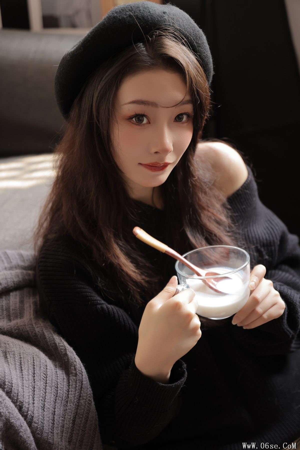 图片[25]-YiTuYu艺图语 Vol.5712 Xiao Xuan Zai Bu Zai[26P]-六色网