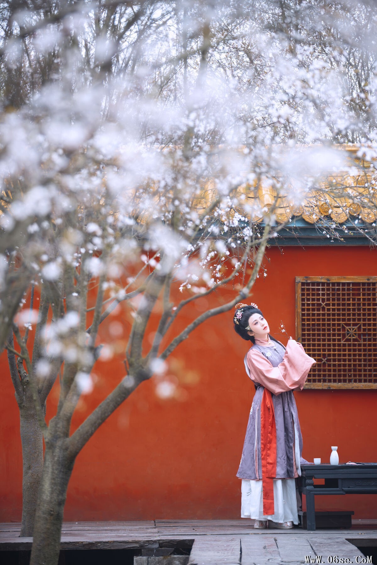 图片[23]-YiTuYu艺图语 Vol.6648 Qiao Yi[28P]-六色网
