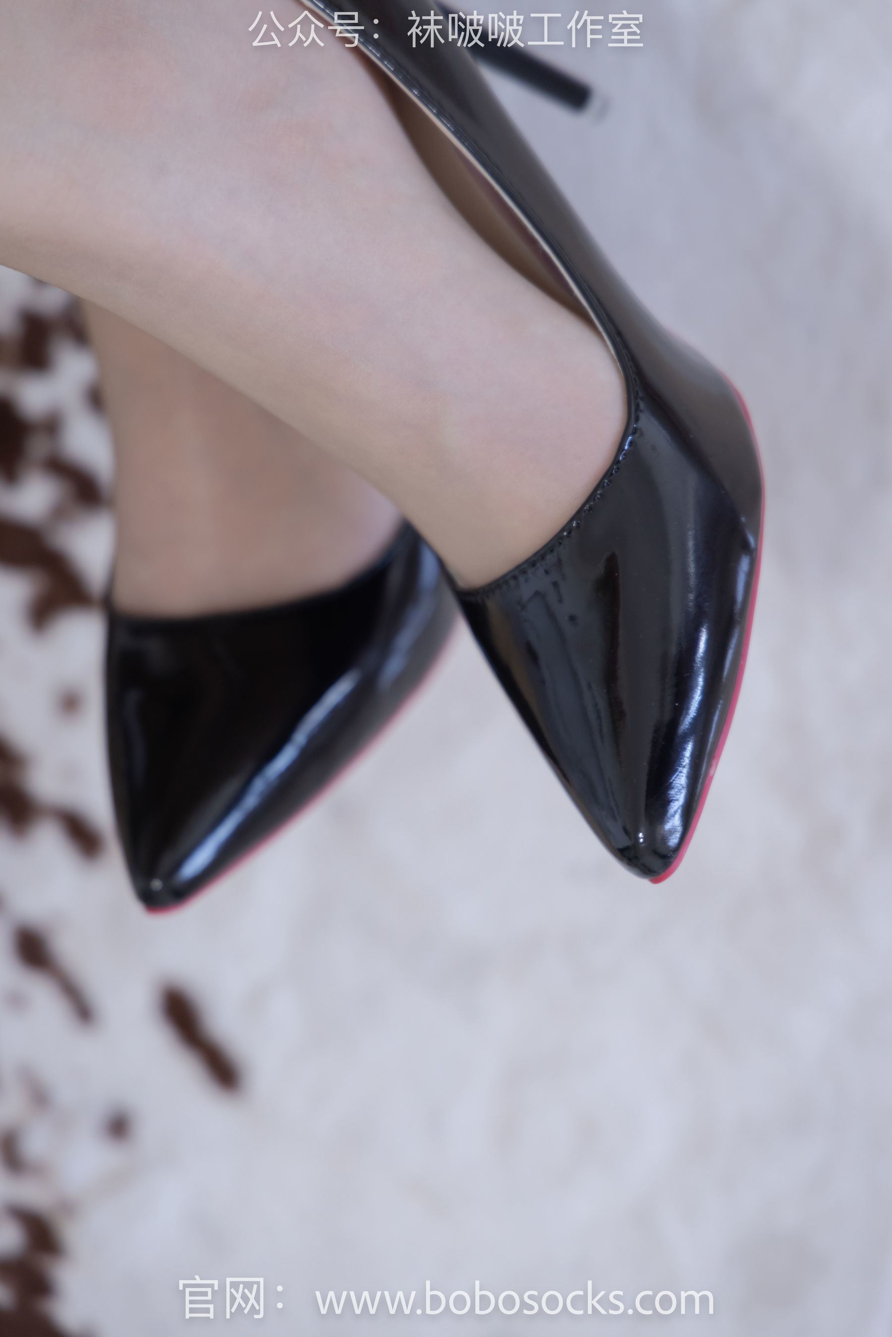 图片[12]-BoBoSocks袜啵啵 No.111 小甜豆-高跟鞋、油亮肉丝[134P]-六色网