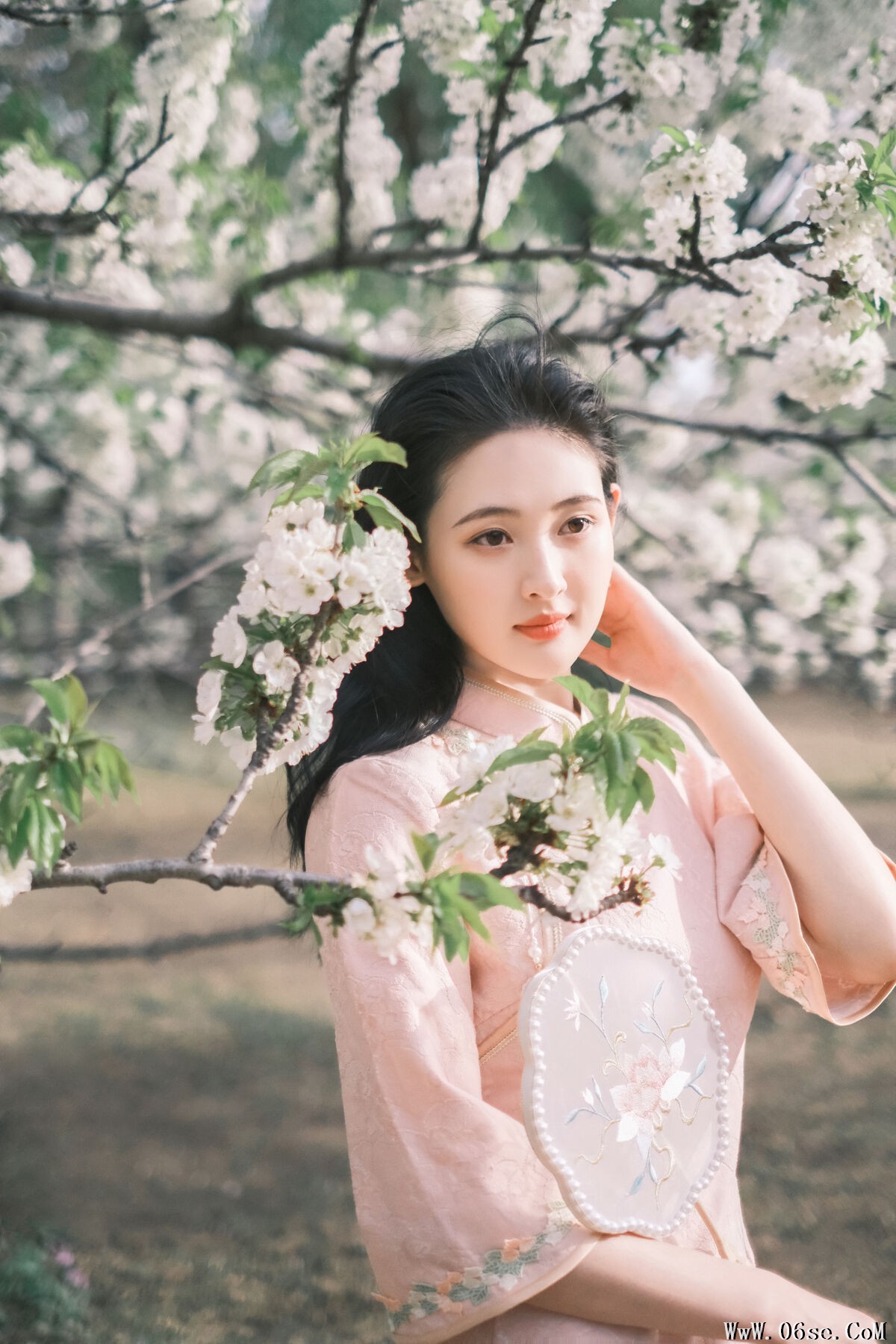 图片[27]-YiTuYu艺图语 Vol.6872 Wan Dou Que Ban Shao Nu[27P]-六色网
