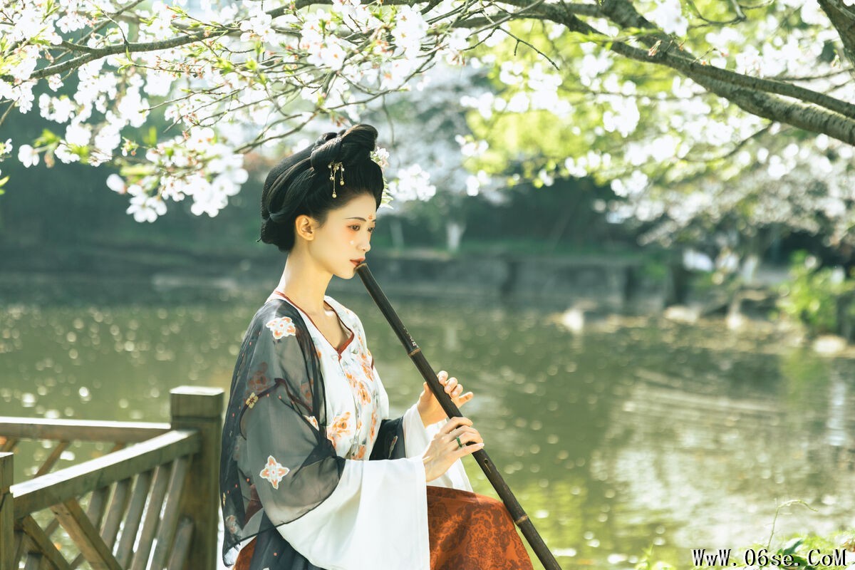 图片[18]-YiTuYu艺图语 Vol.7093 Ji Xiang Xiang[25P]-六色网