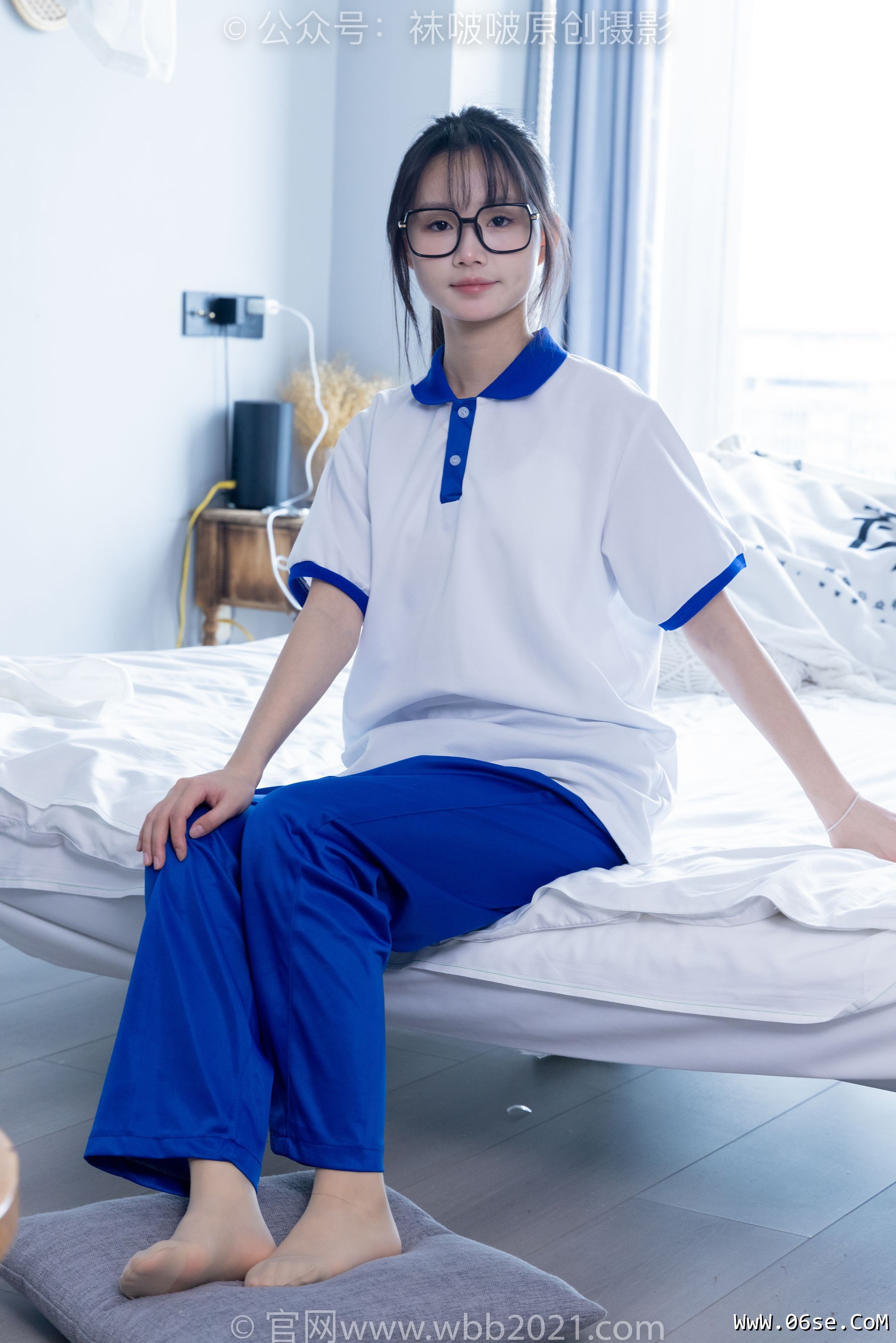 图片[40]-BoBoSocks袜啵啵 No.351 甜甜圈 -板鞋、白棉袜、肉丝、校服裤里丝[150P]-六色网