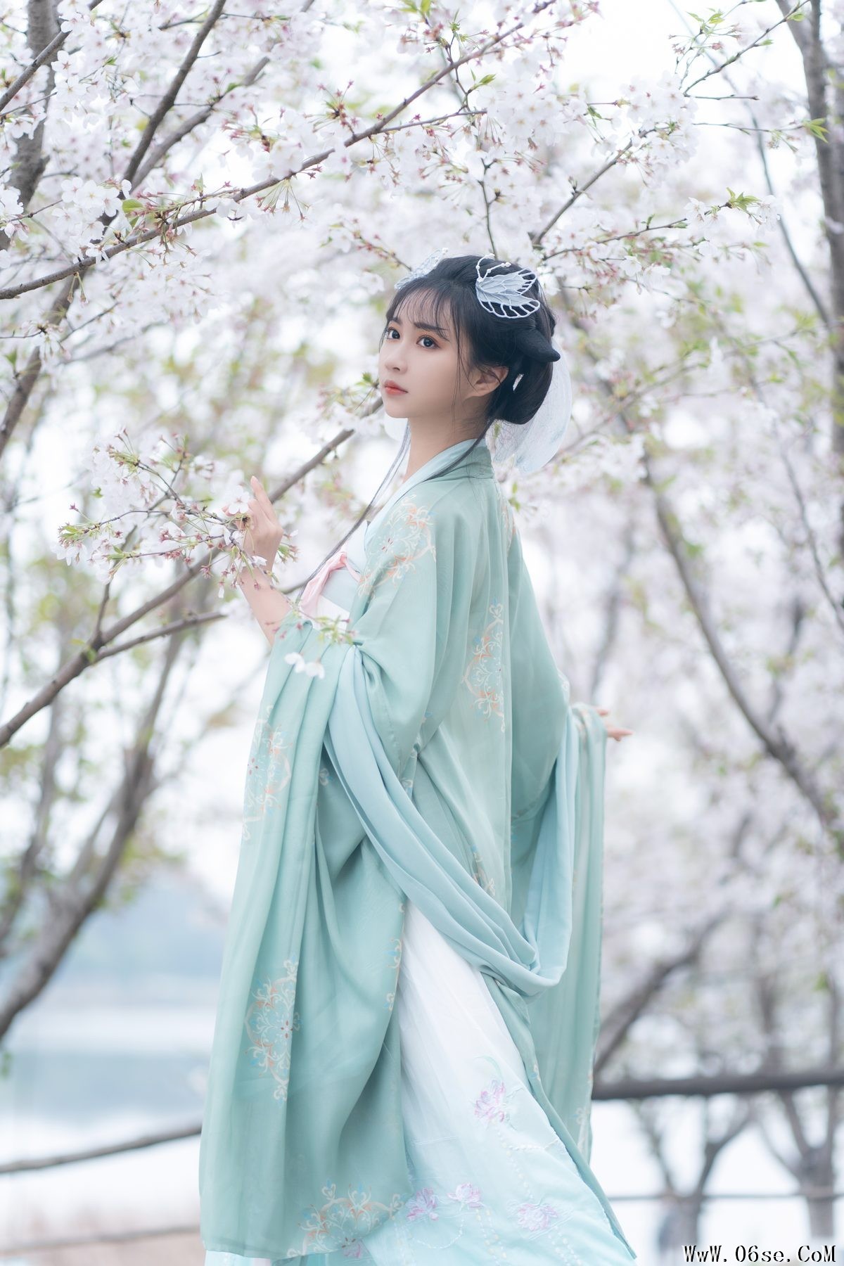 图片[7]-YiTuYu艺图语 Vol.4342 Qi Luo Sheng De Xiao Su Su[22P]-六色网