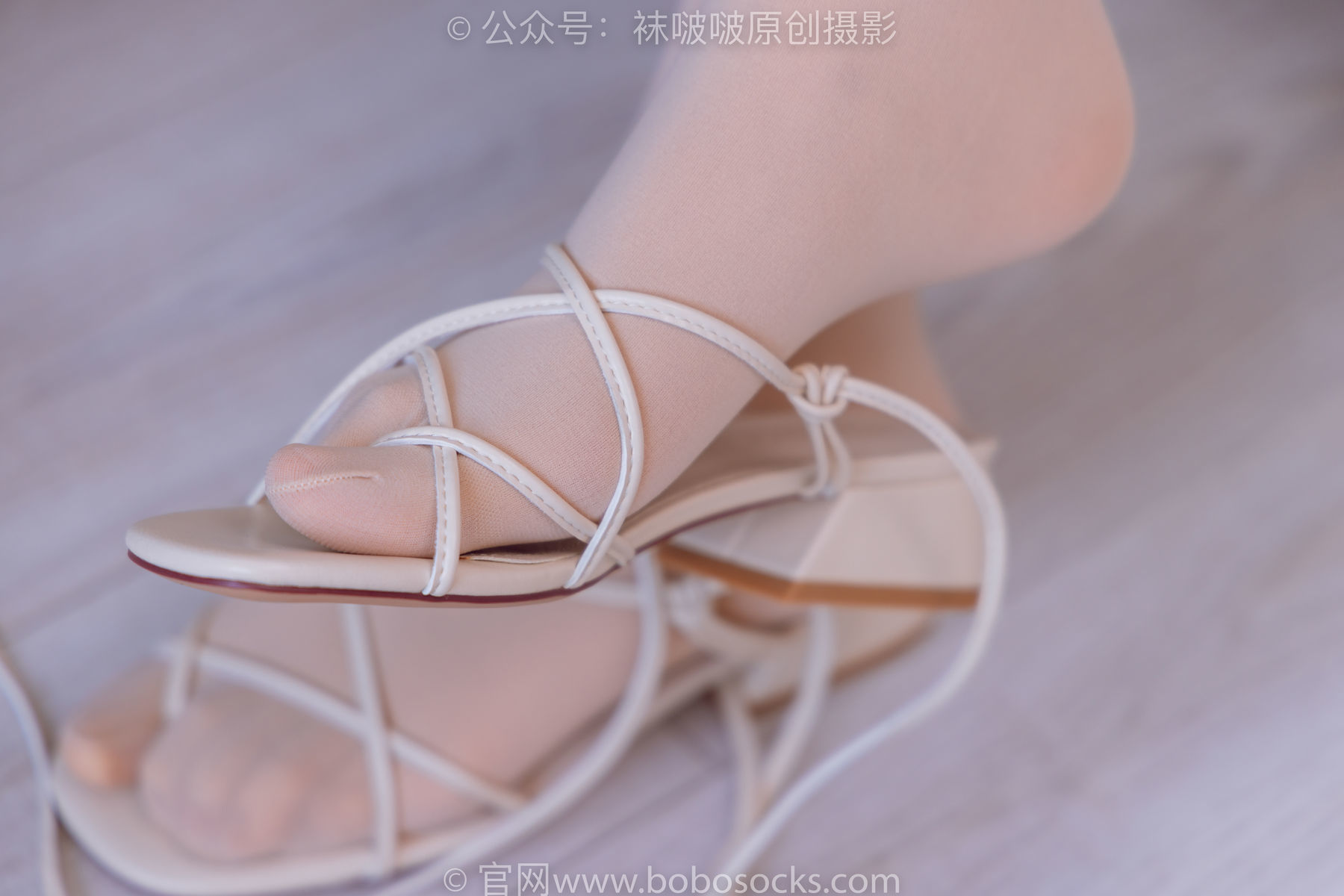 图片[48]-BoBoSocks袜啵啵 No.170 周周-两双高跟凉鞋、油亮肉丝、厚肉丝、两双丝袜叠穿[158P]-六色网