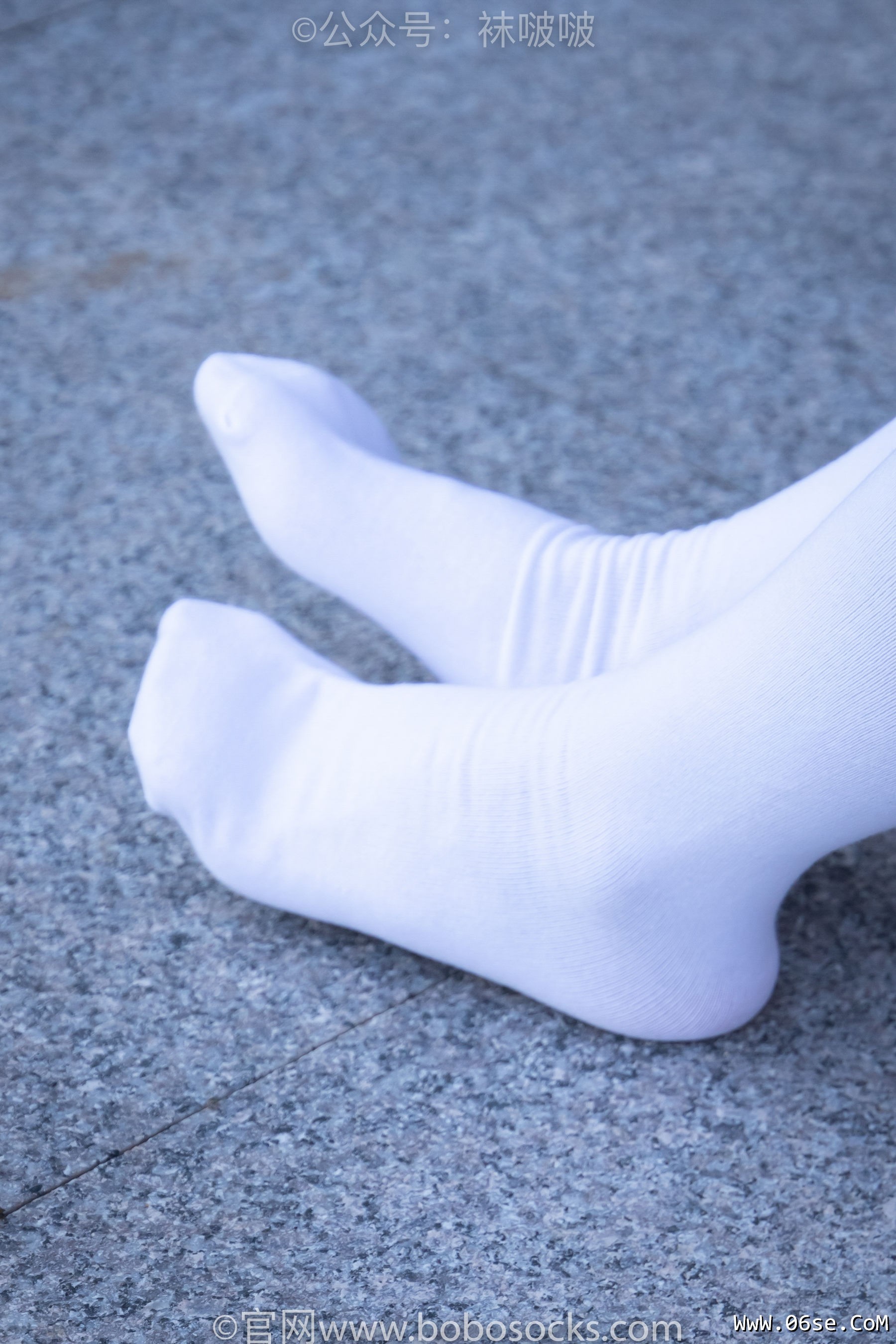 图片[124]-BoBoSocks袜啵啵 No.006 小米-运动鞋、白色小腿袜、裸足[130P]-六色网