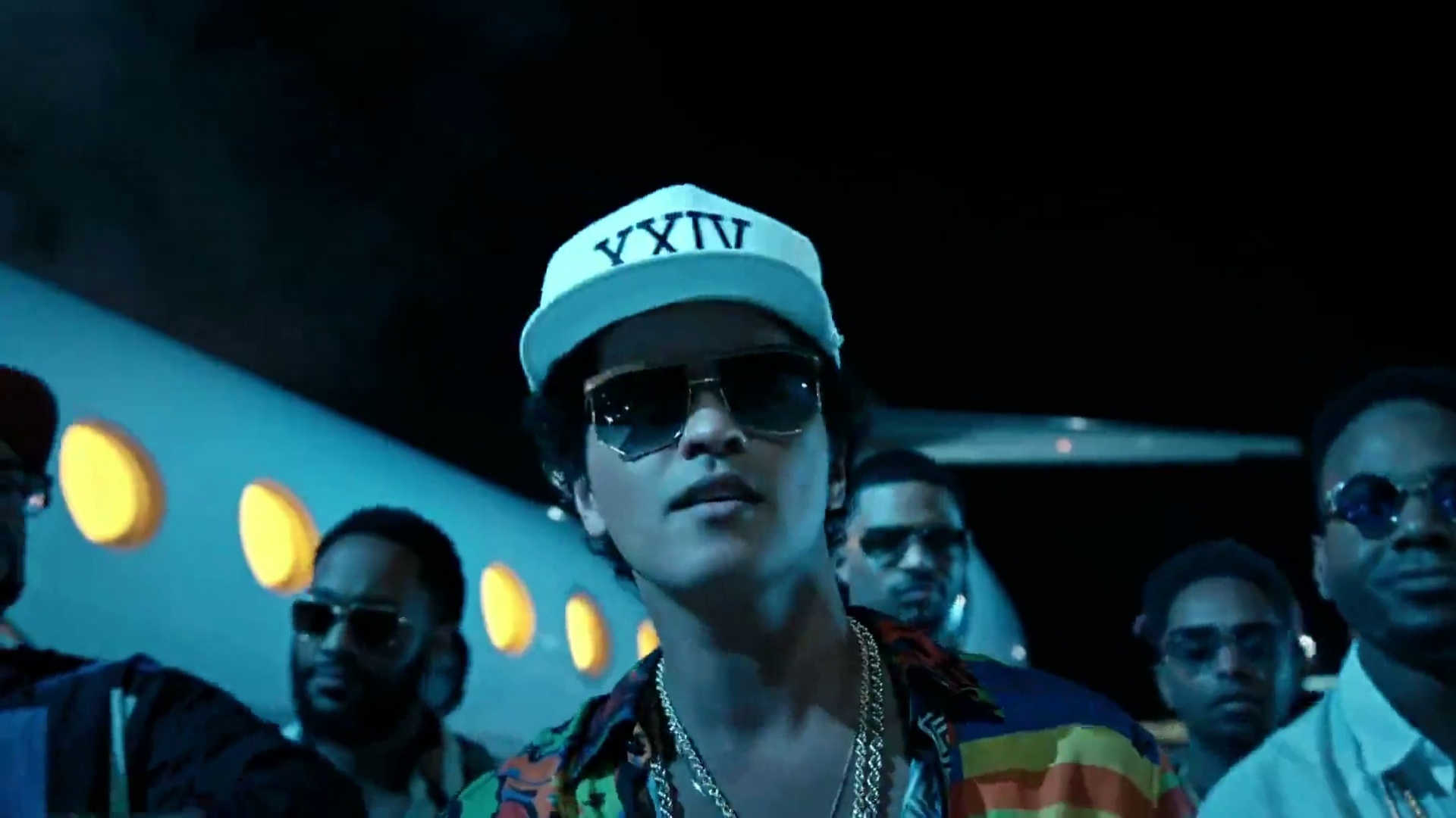 美女翻唱火星哥洗脑热单24kmagic一开口就彻底沦陷了