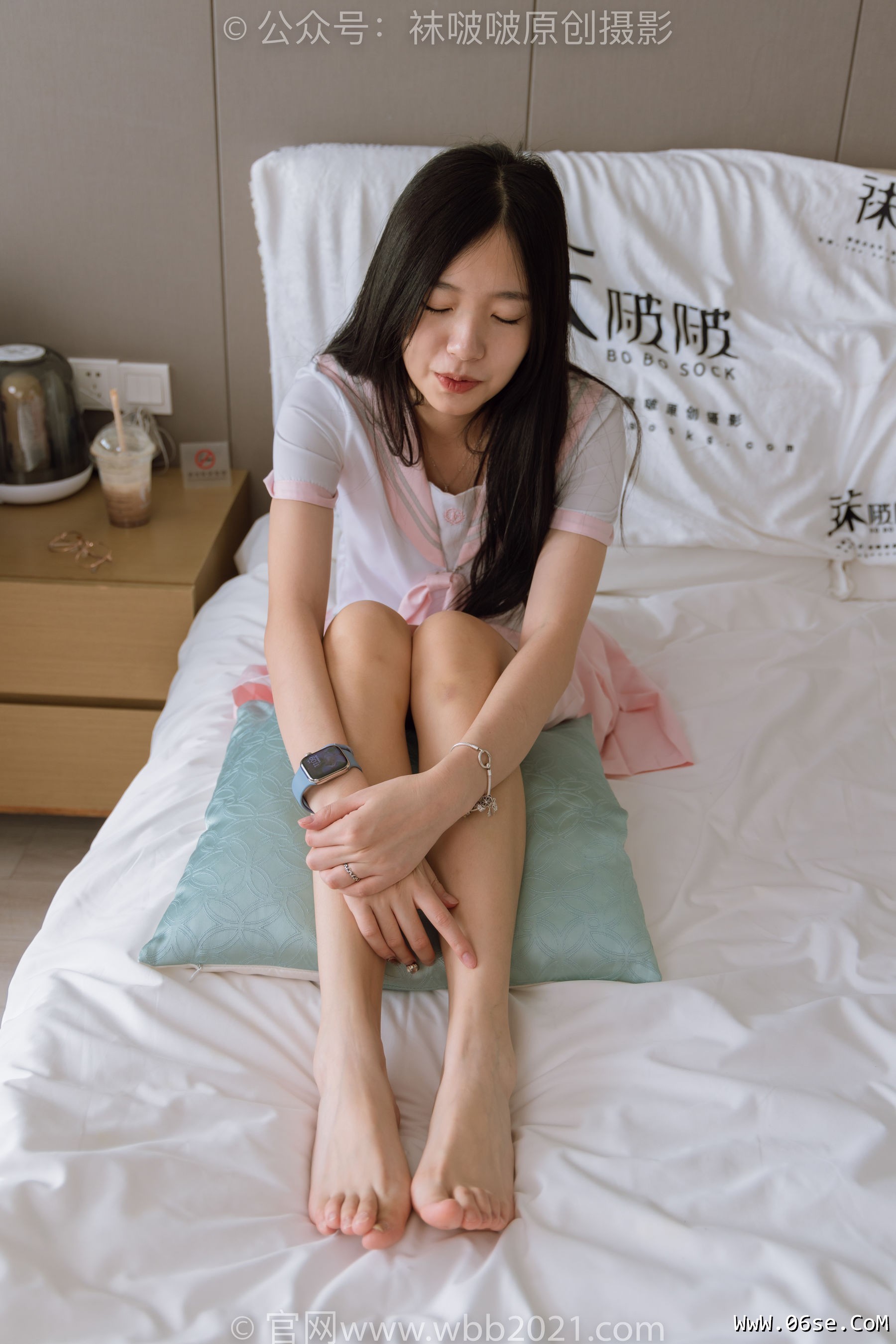 图片[151]-BoBoSocks袜啵啵 No.348 小甜豆 -两双高跟鞋、厚白丝大腿袜、裸足[170P]-六色网