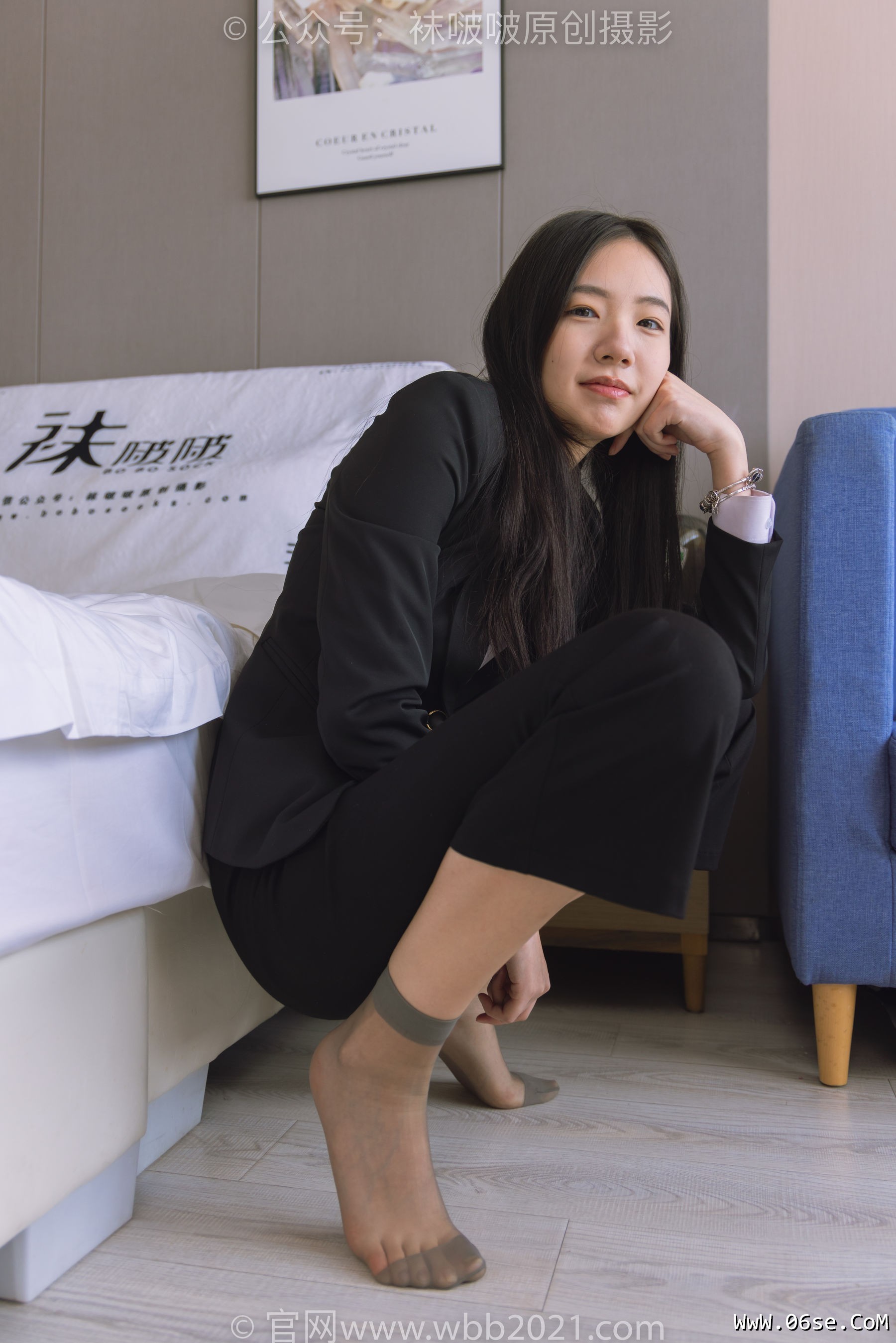 图片[277]-BoBoSocks袜啵啵 No.245 小甜豆 -高跟鞋、短灰丝、半蹲镜头较多[299P]-六色网