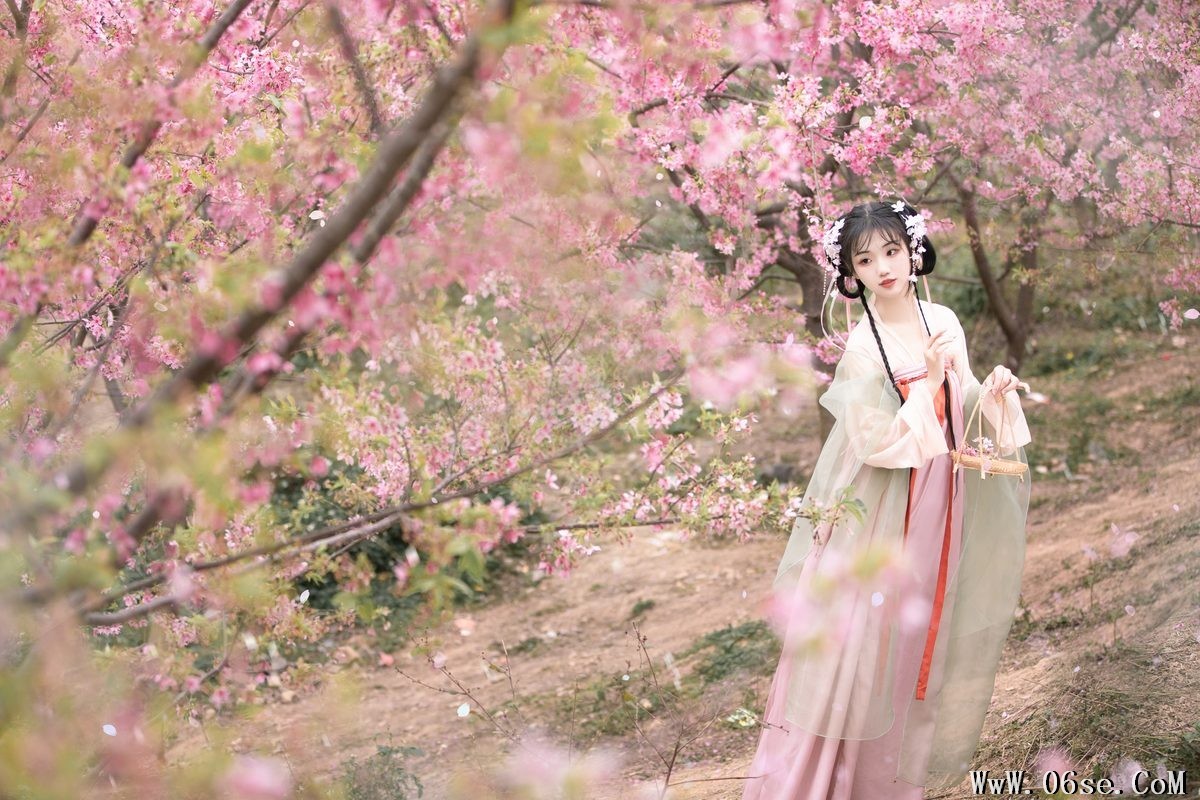 图片[28]-YiTuYu艺图语 Vol.3853 Wan Jiang Ting[33P]-六色网