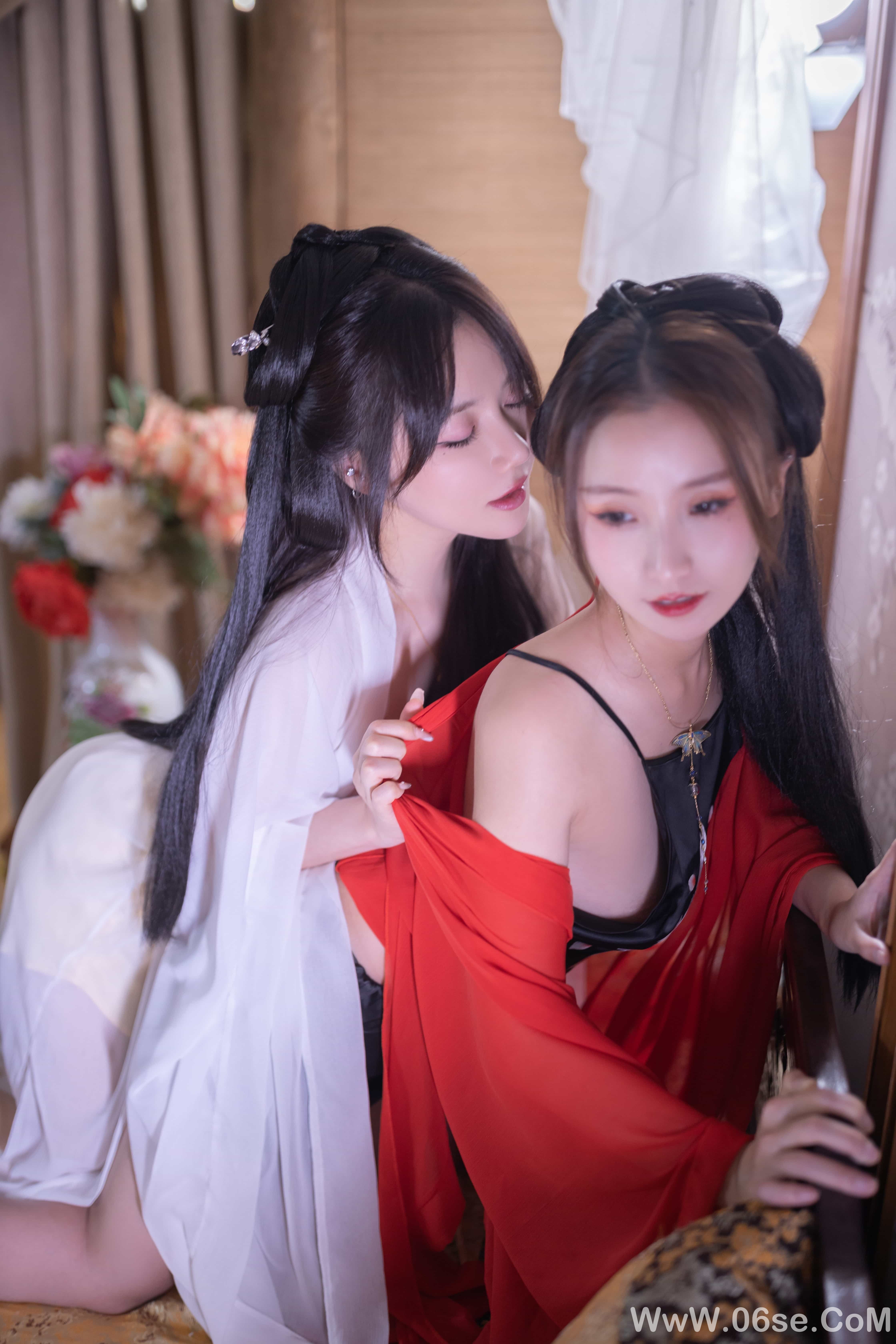 图片[134]-秀人名模鱼子酱Fish内部私购未上架《双女古装剧情》写真[153P]-六色网