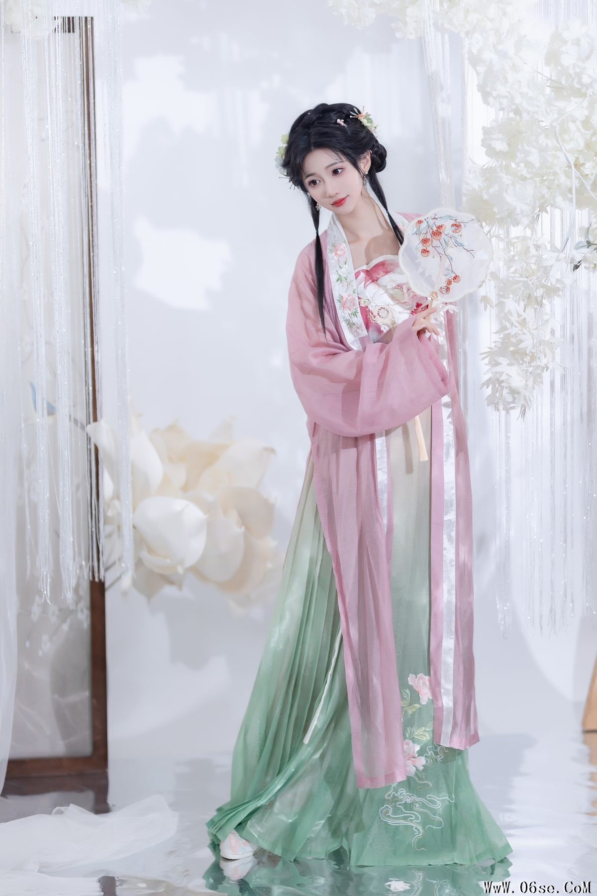 图片[16]-YiTuYu艺图语 Vol.6225 Qi Luo Sheng De Xiao Su Su[29P]-六色网