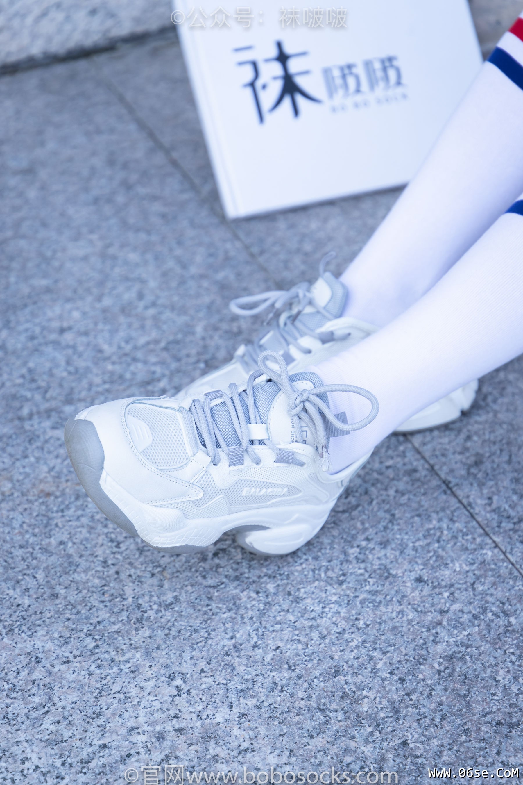 图片[19]-BoBoSocks袜啵啵 No.006 小米-运动鞋、白色小腿袜、裸足[130P]-六色网