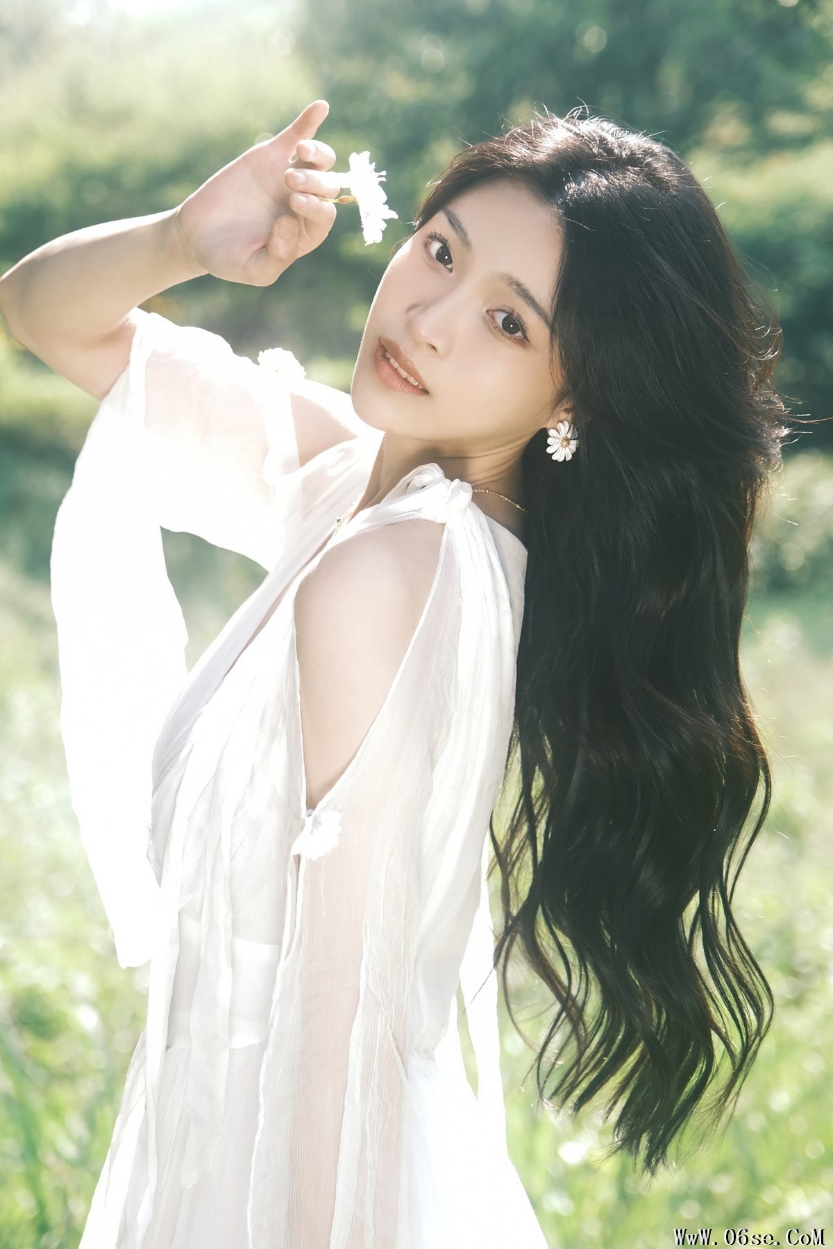 图片[22]-YiTuYu艺图语 Vol.4523 Lu Rou Chi Bu Bao[23P]-六色网