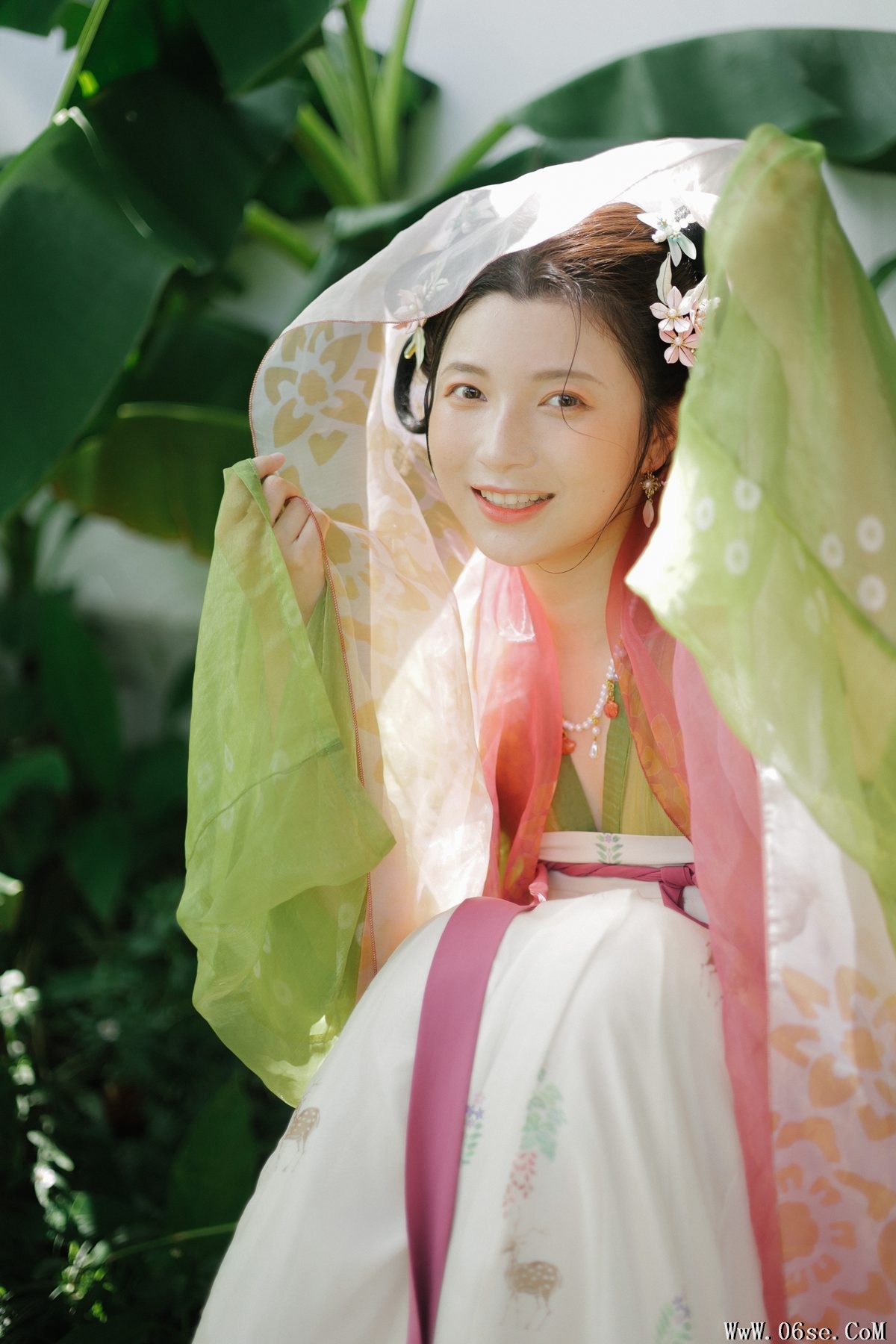图片[20]-YiTuYu艺图语 Vol.5717 Li Yue[33P]-六色网