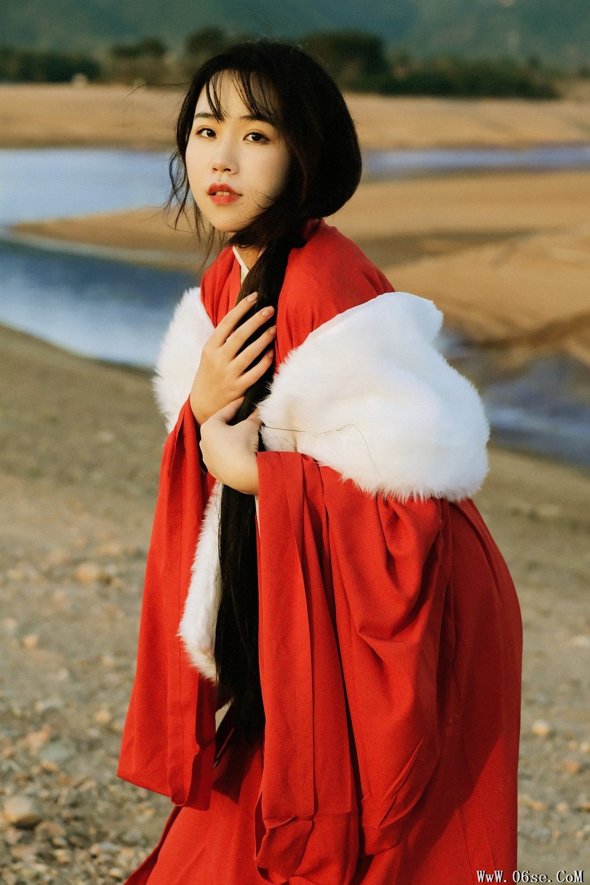 图片[14]-YiTuYu艺图语 Vol.3136 Hui Xia Xue De Xiao Xian Nu[25P]-六色网