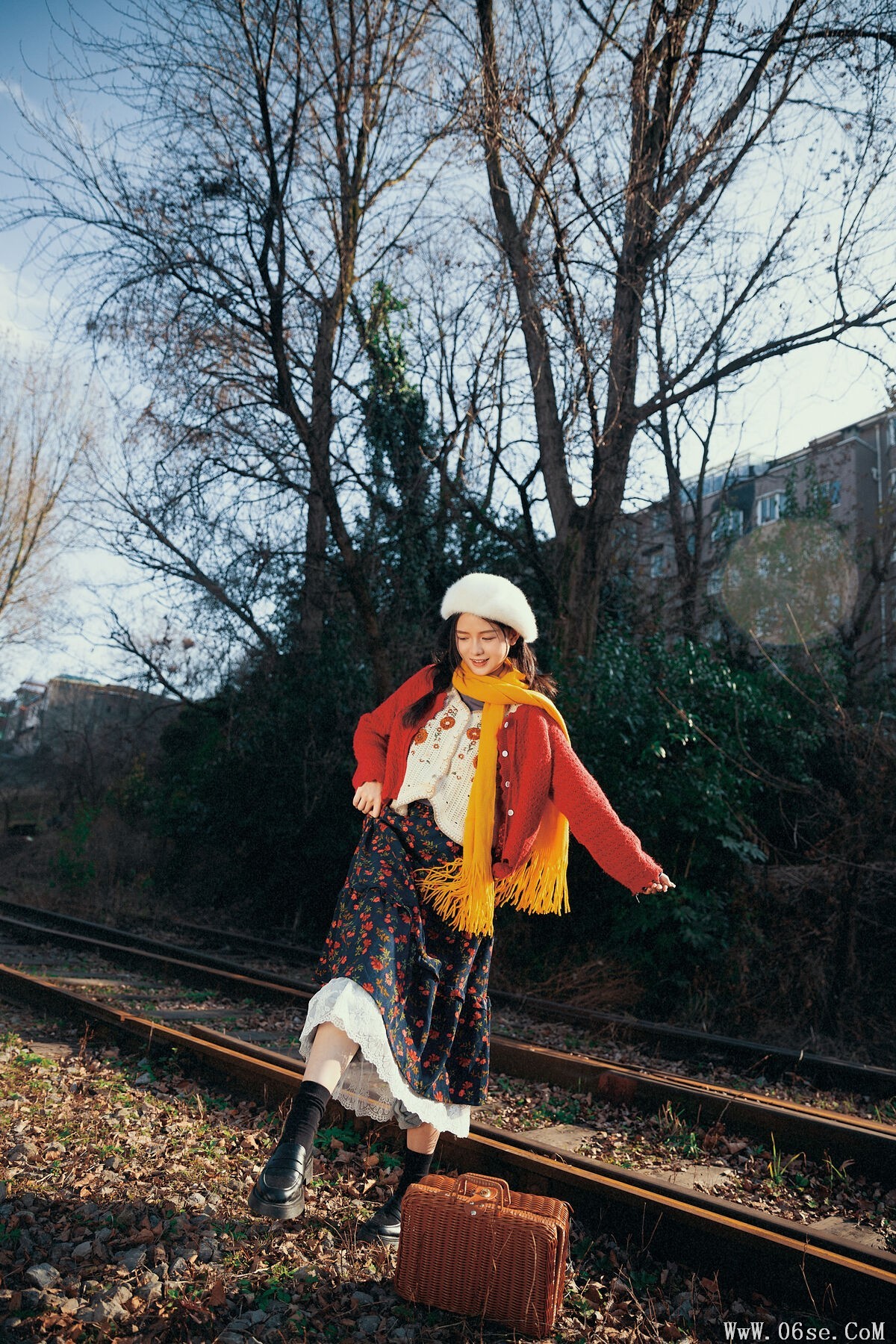 图片[13]-YiTuYu艺图语 Vol.6330 Bu Da Xiao Yao[35P]-六色网