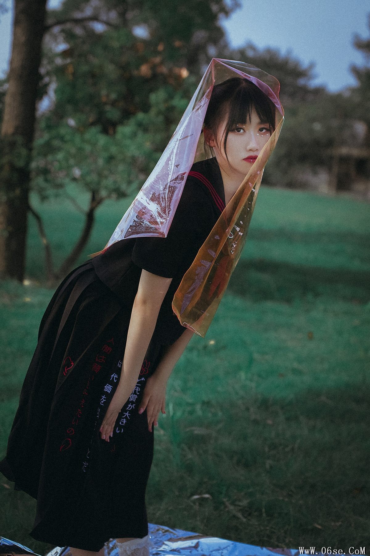 图片[17]-YiTuYu艺图语 Vol.3211 Tong Tong[24P]-六色网