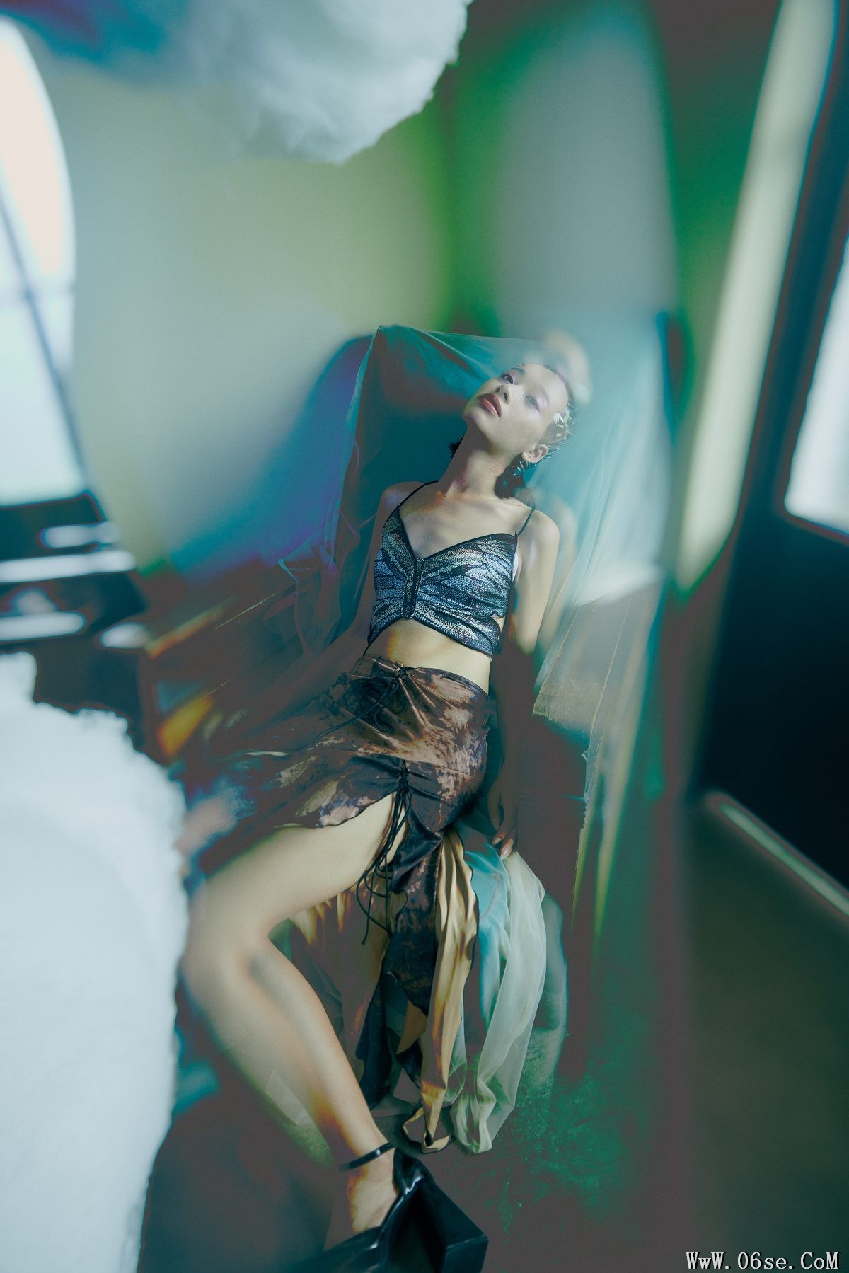 图片[26]-YiTuYu艺图语 Vol.6040 Jia Qi[27P]-六色网