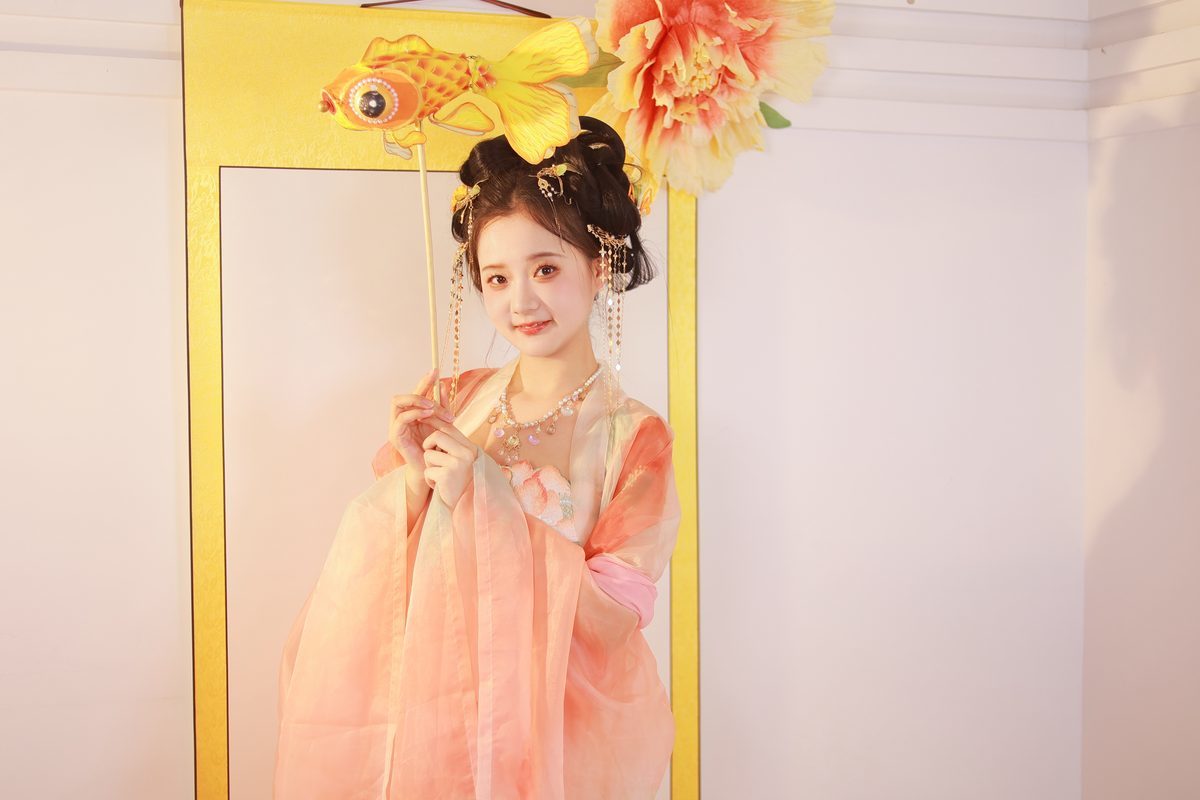 图片[12]-YiTuYu艺图语 Vol.4658 You Er Bai Bai[32P]-六色网