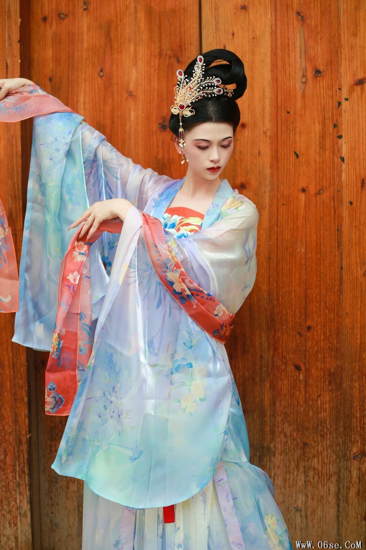 图片[23]-YiTuYu艺图语 Vol.5366 Nie Er[28P]-六色网