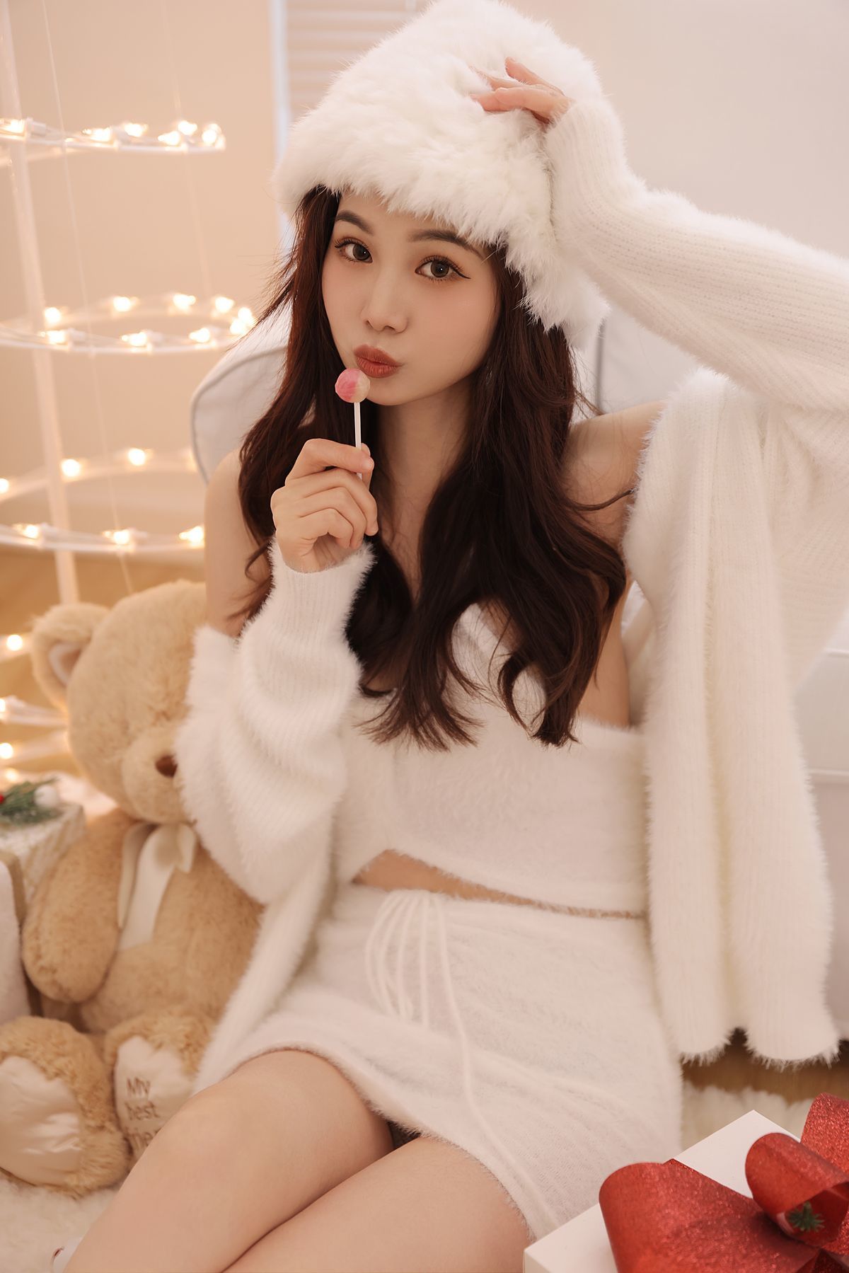 图片[16]-YiTuYu艺图语 Vol.3293 Juuuudy Er[24P]-六色网