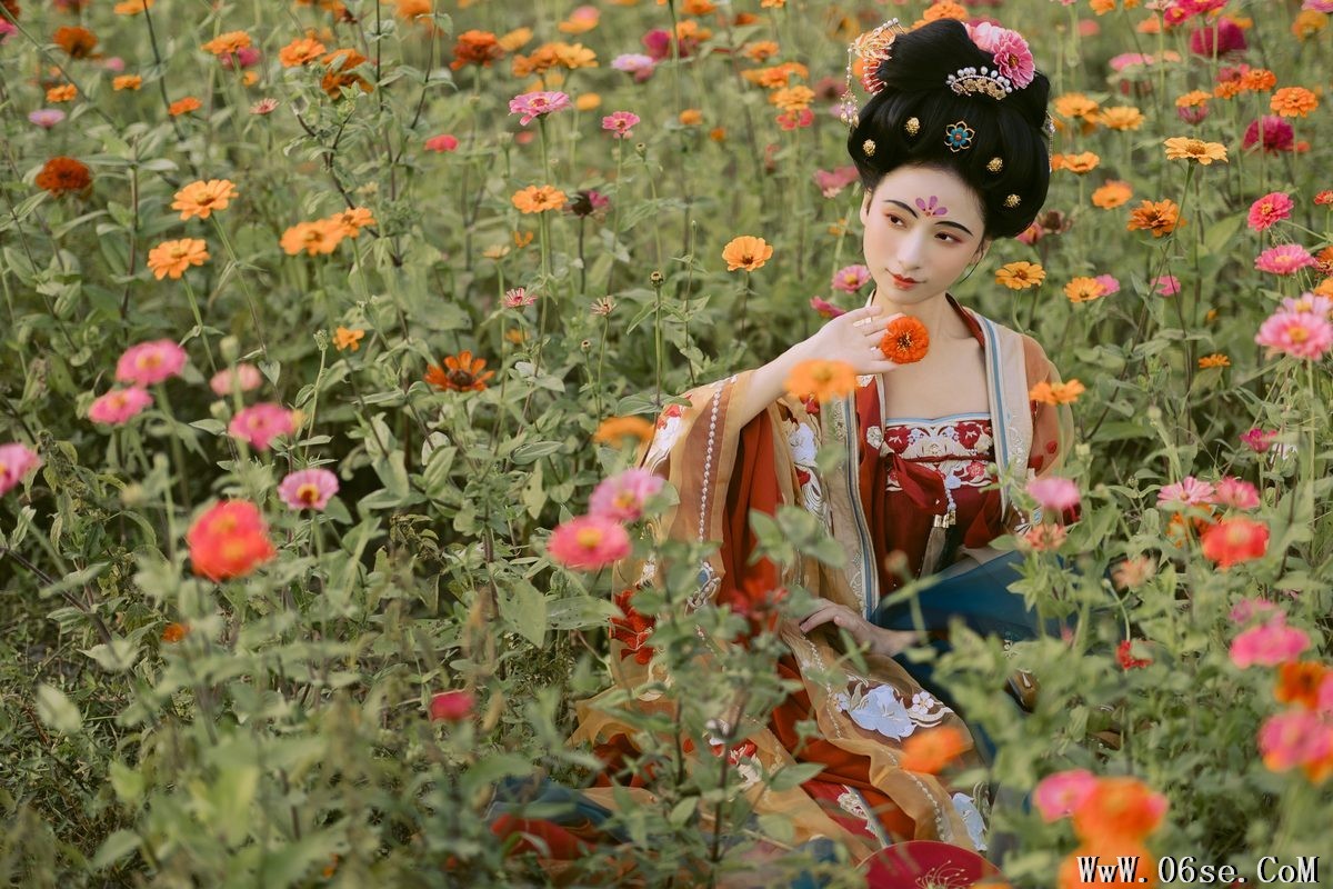 图片[4]-YiTuYu艺图语 Vol.5550 Mou Xiao Yao[45P]-六色网