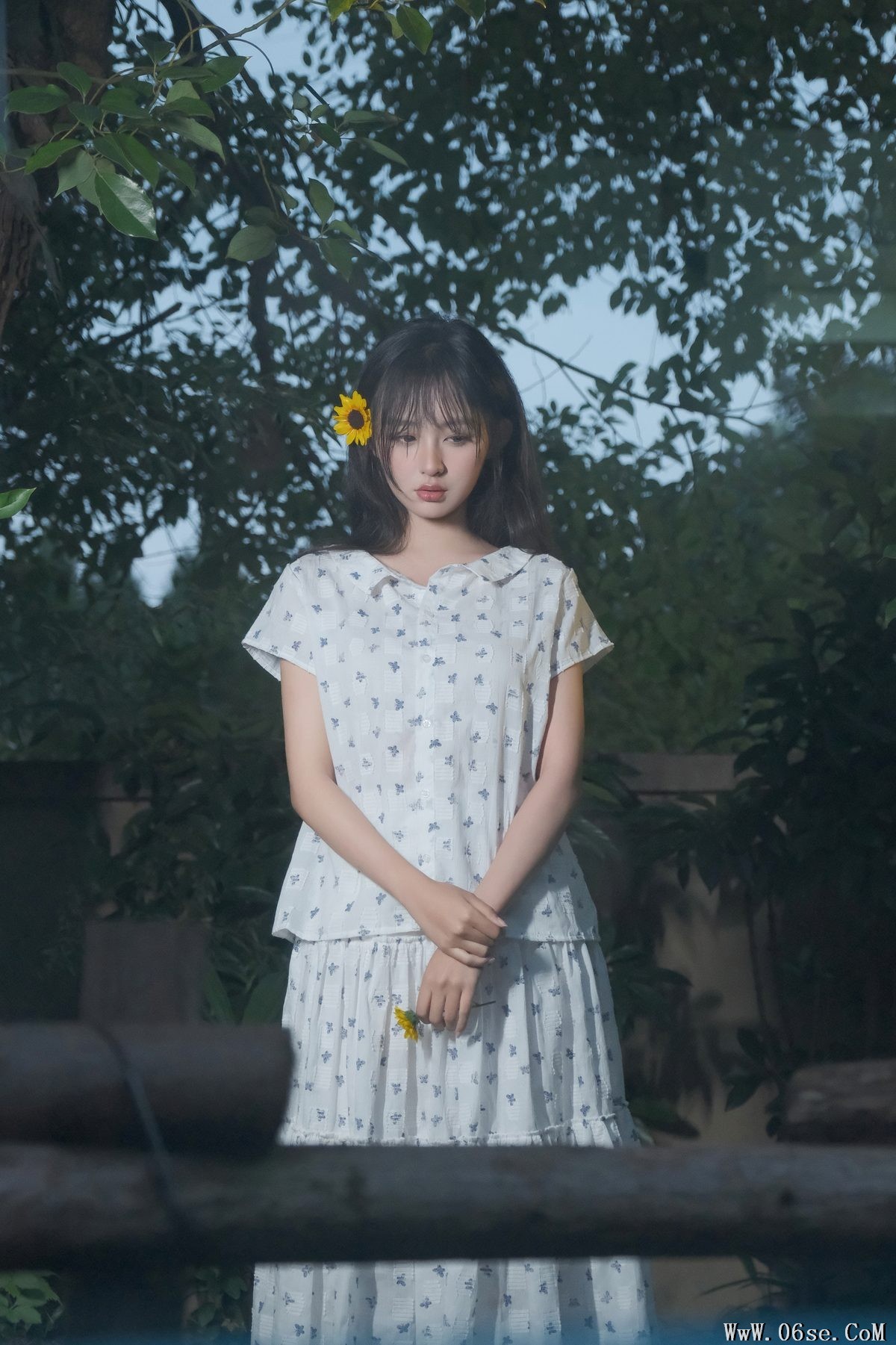 图片[17]-YiTuYu艺图语 Vol.5718 Yi Tiao Lan Chong[23P]-六色网
