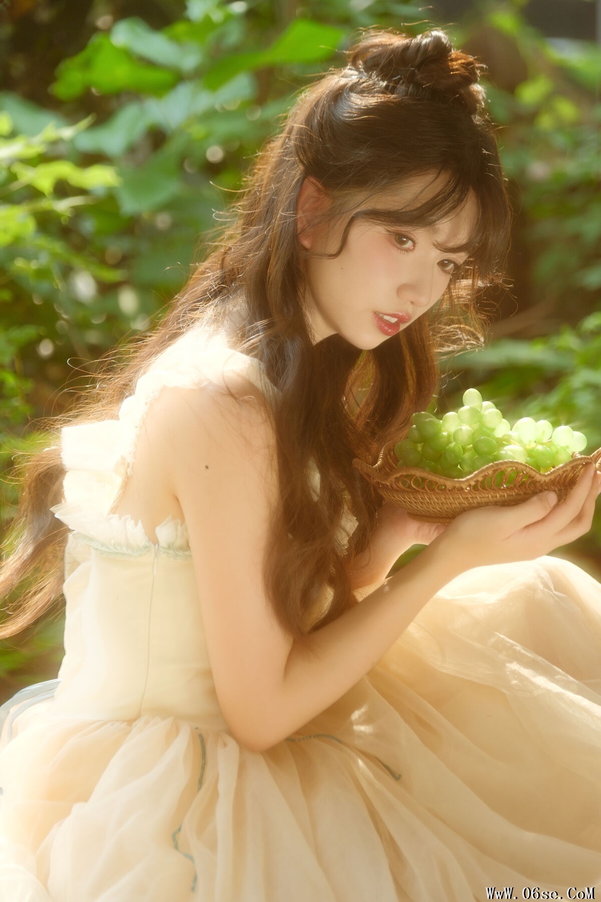 图片[20]-YiTuYu艺图语 Vol.7553 Shi Yi[23P]-六色网