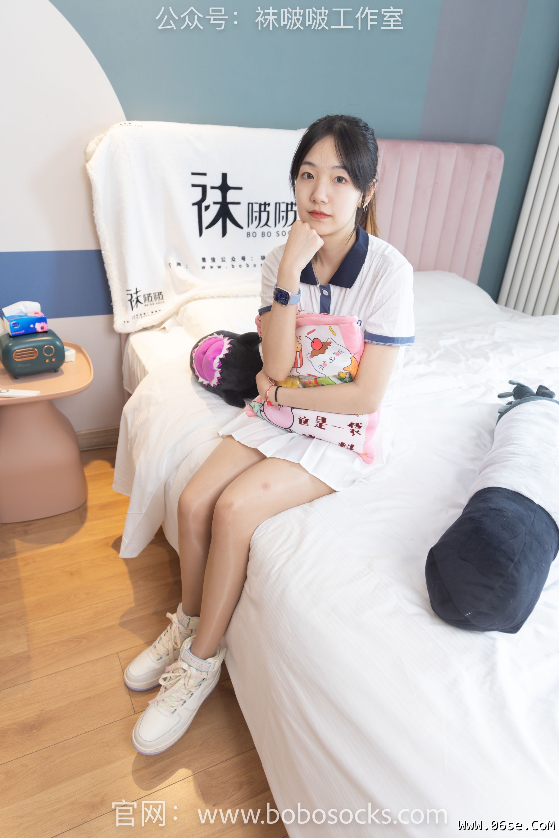 图片[8]-BoBoSocks袜啵啵 No.096 小甜豆-板鞋、白棉袜、油亮肉丝[145P]-六色网