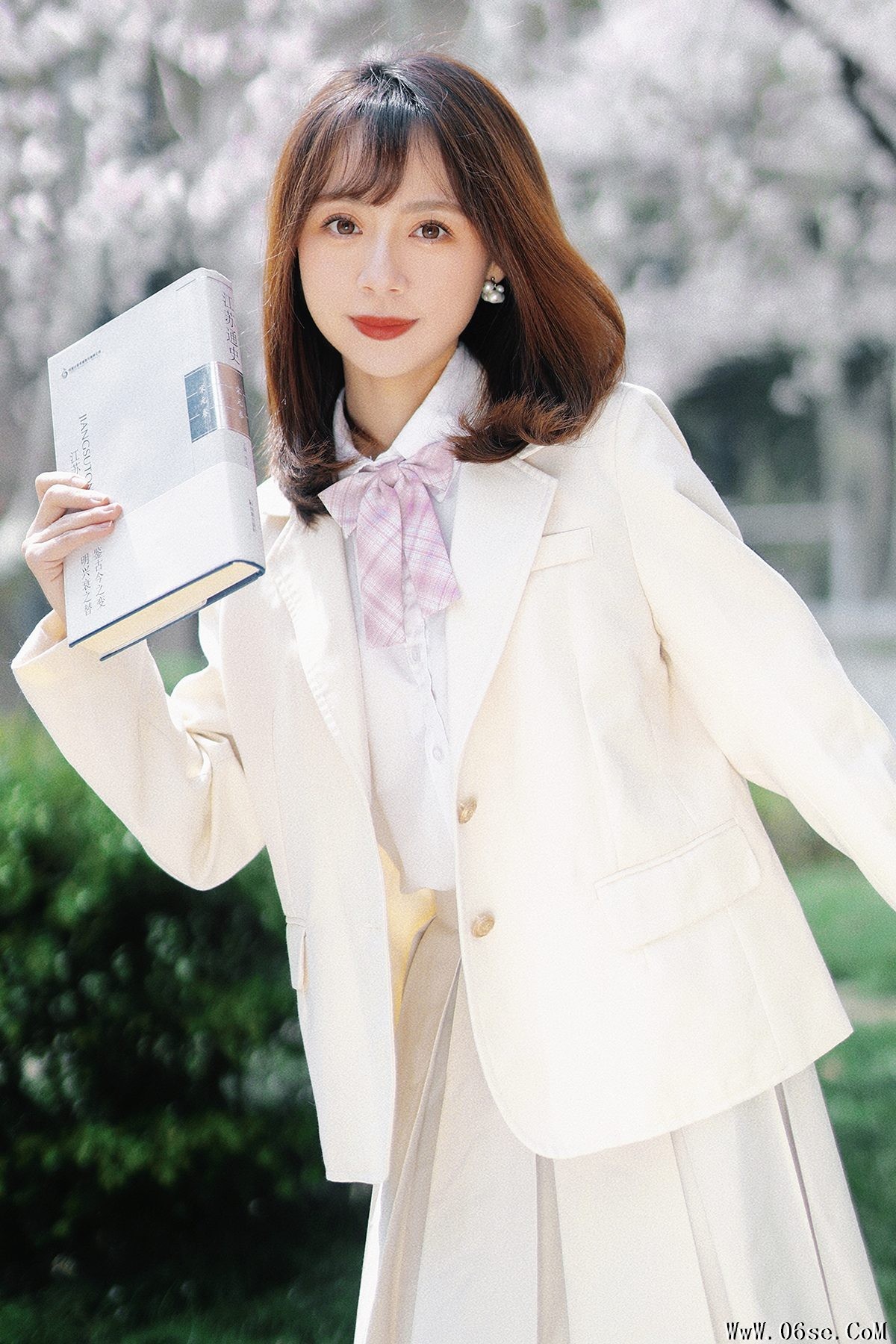 YiTuYu艺图语 Vol.4065 Meng Yi Yi[34P]-六色网