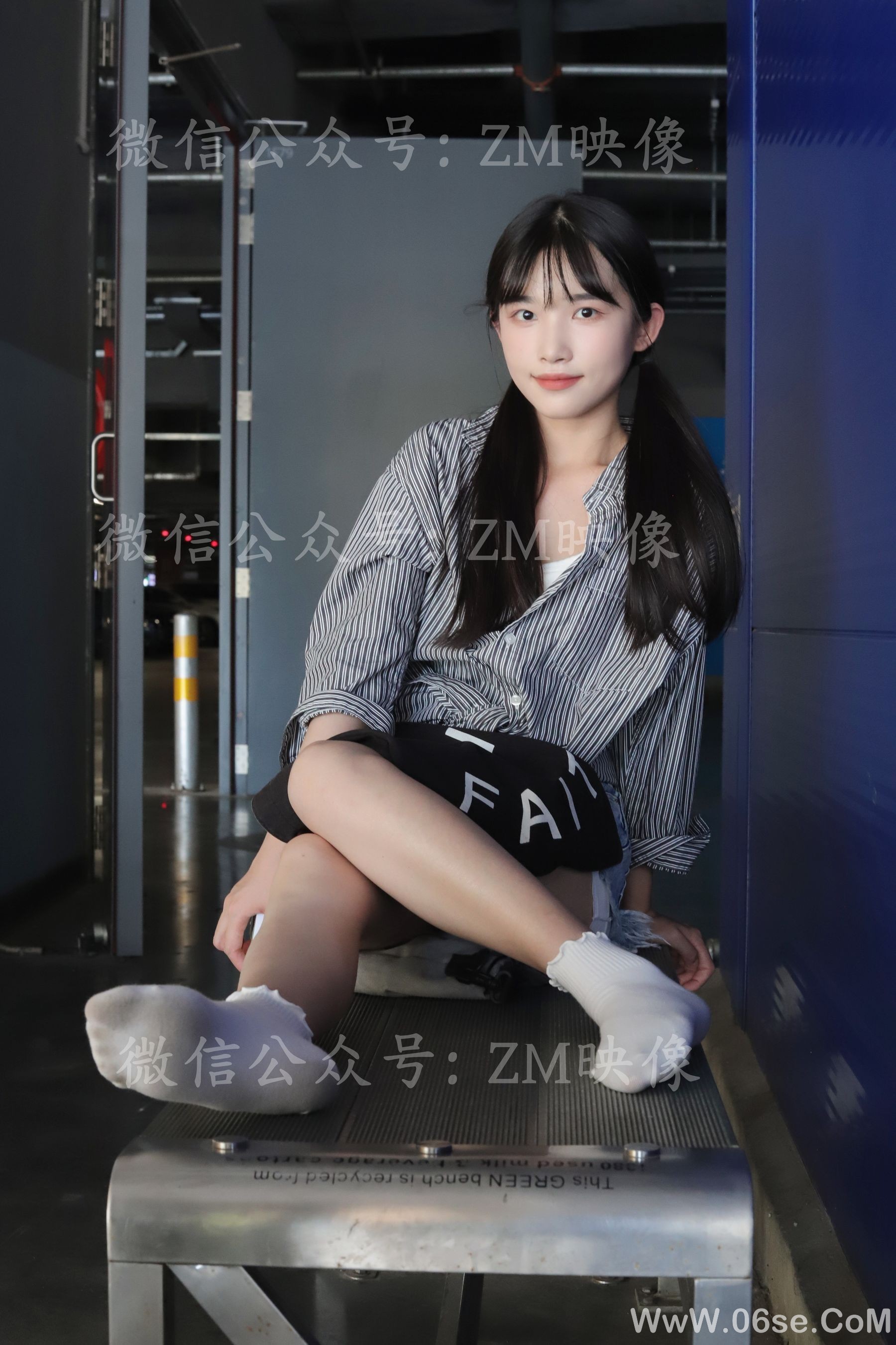 图片[219]-[织梦映像] 爱在深秋-轻罗小扇扑流萤[305P]-六色网