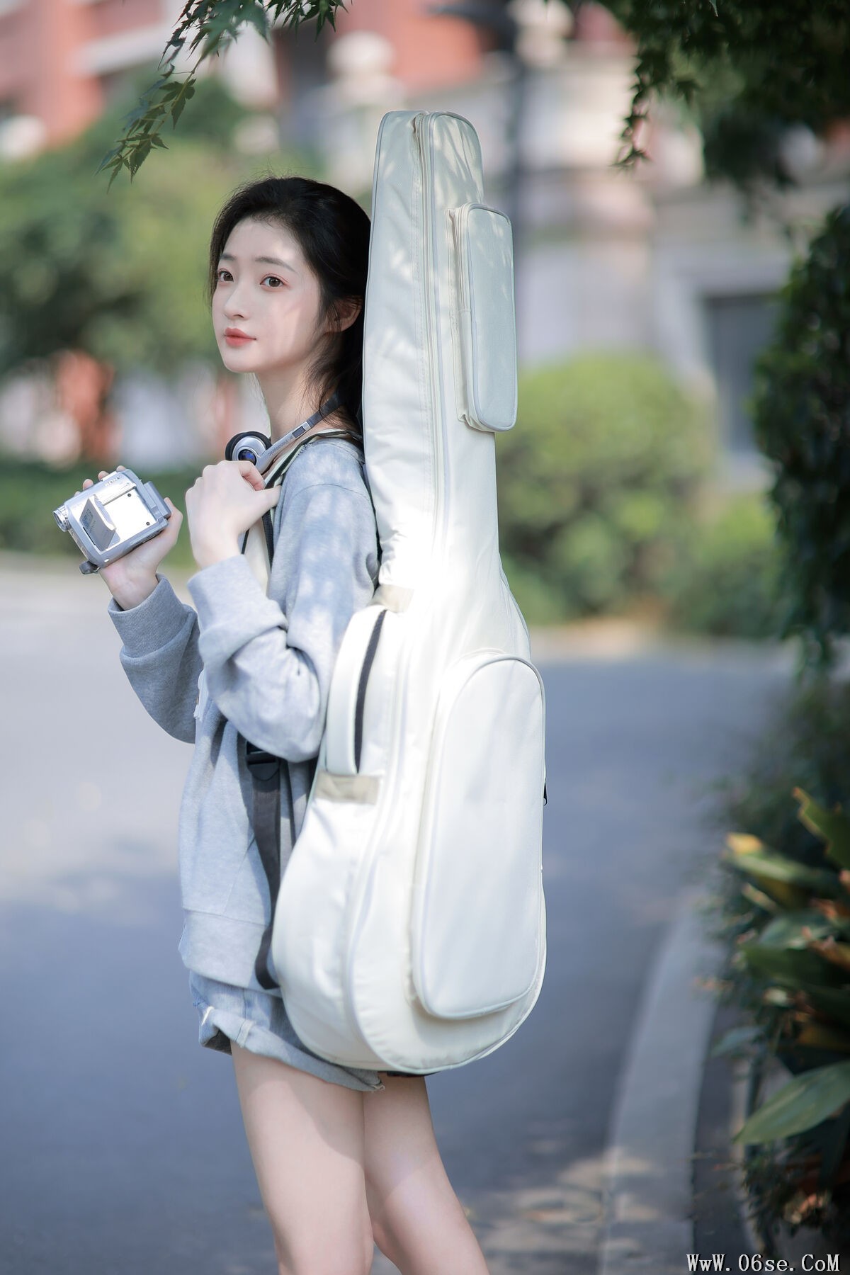 图片[5]-YiTuYu艺图语 Vol.6623 Dai Dai Qi Fei La[23P]-六色网