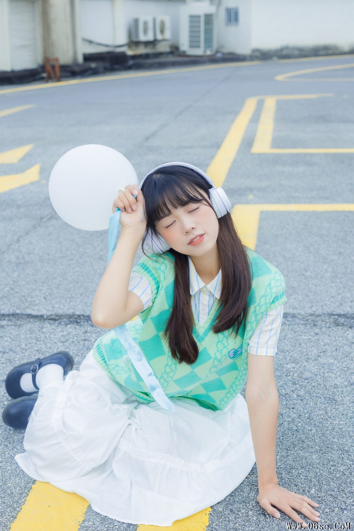 图片[17]-YiTuYu艺图语 Vol.3450 Ke Ai Pao Pao Ya[28P]-六色网