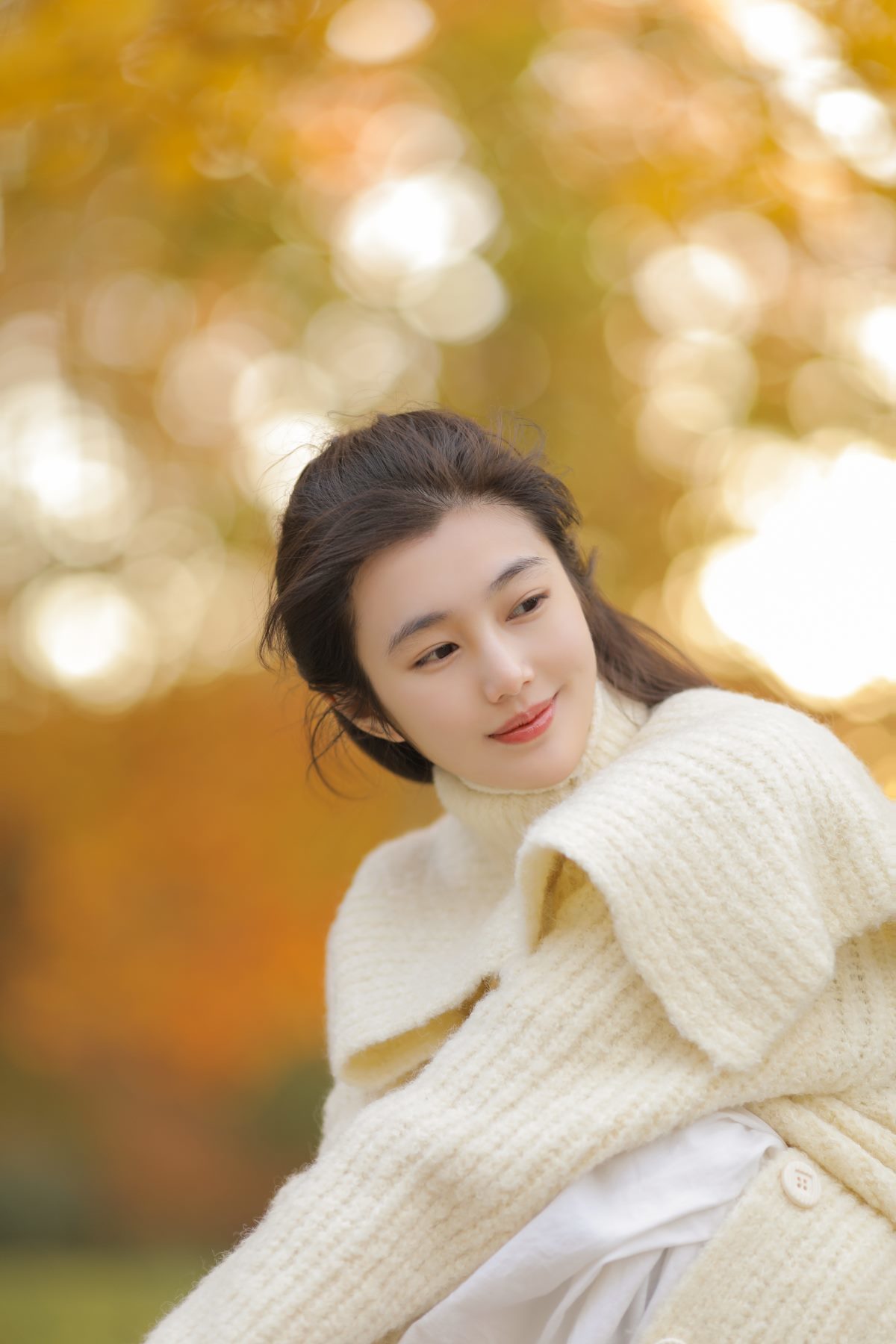 图片[22]-YiTuYu艺图语 Vol.3127 Fan Fan[30P]-六色网