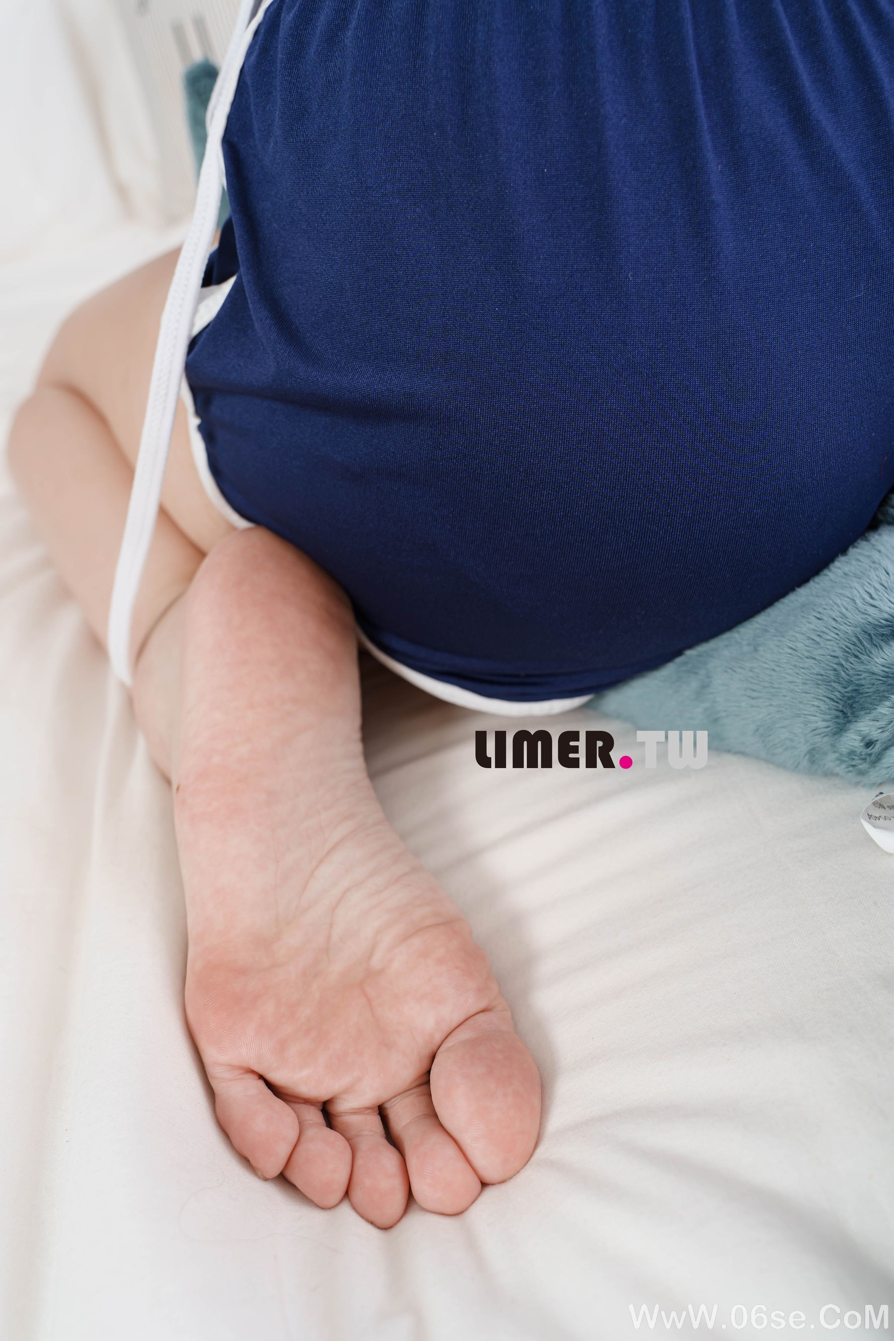 图片[26]-Limerence原创 No.090 7bao 体育服下 裸足＆白丝[86P]-六色网