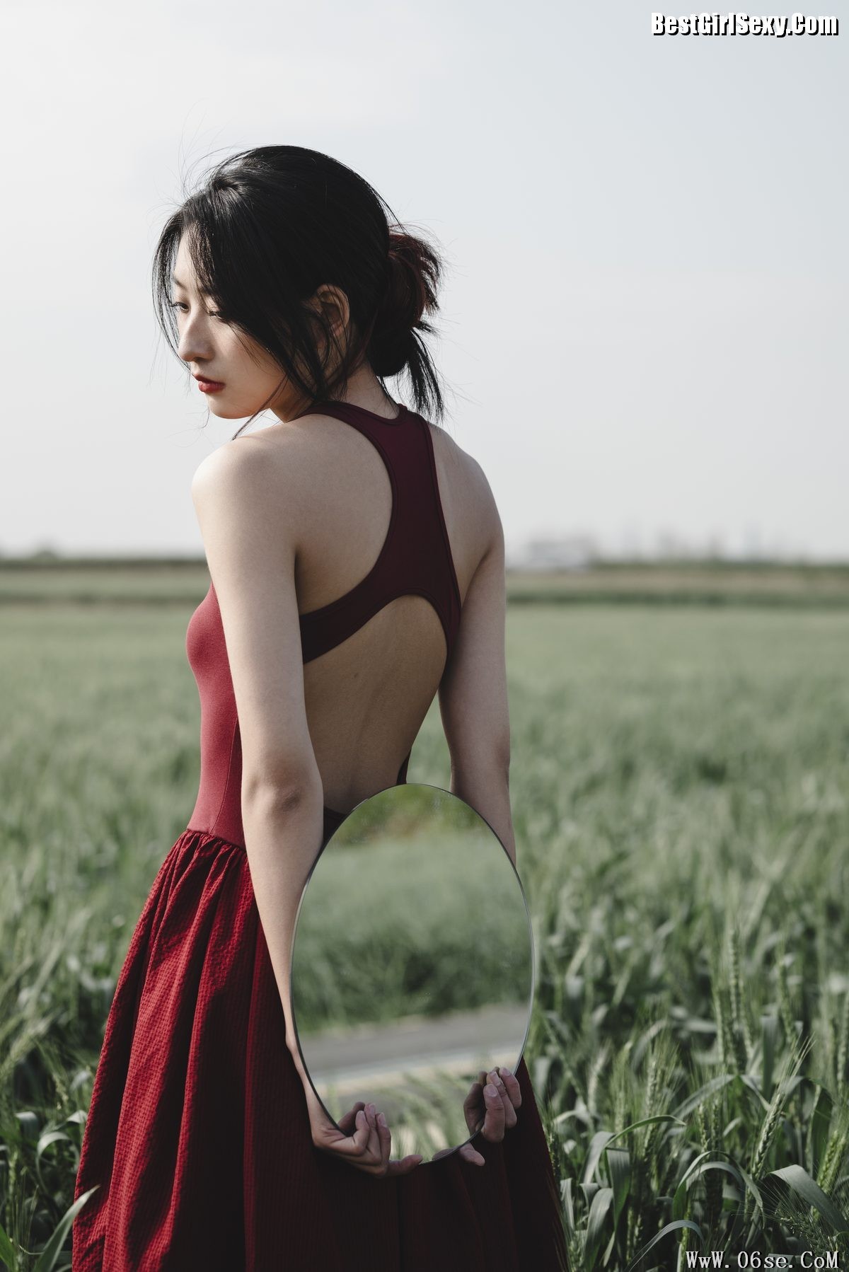 图片[24]-YiTuYu艺图语 Vol.4003 You Wei[26P]-六色网