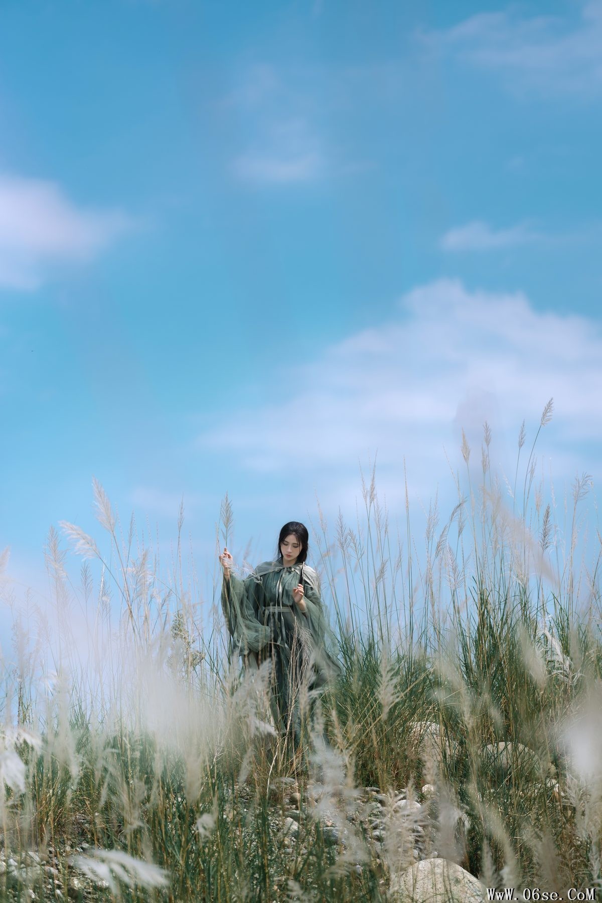 图片[31]-YiTuYu艺图语 Vol.5462 Nu Li Ban Zhuan De Shuang He[51P]-六色网