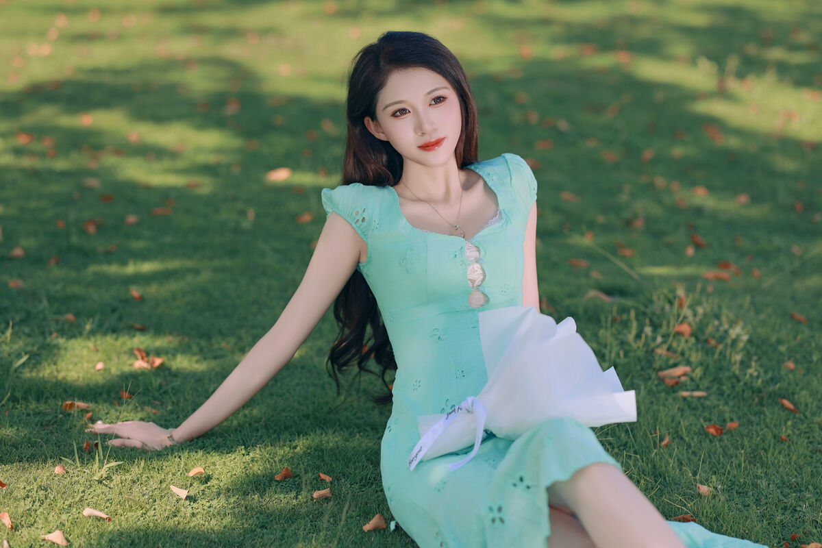图片[5]-YiTuYu艺图语 Vol.7492 Liu Liu[32P]-六色网