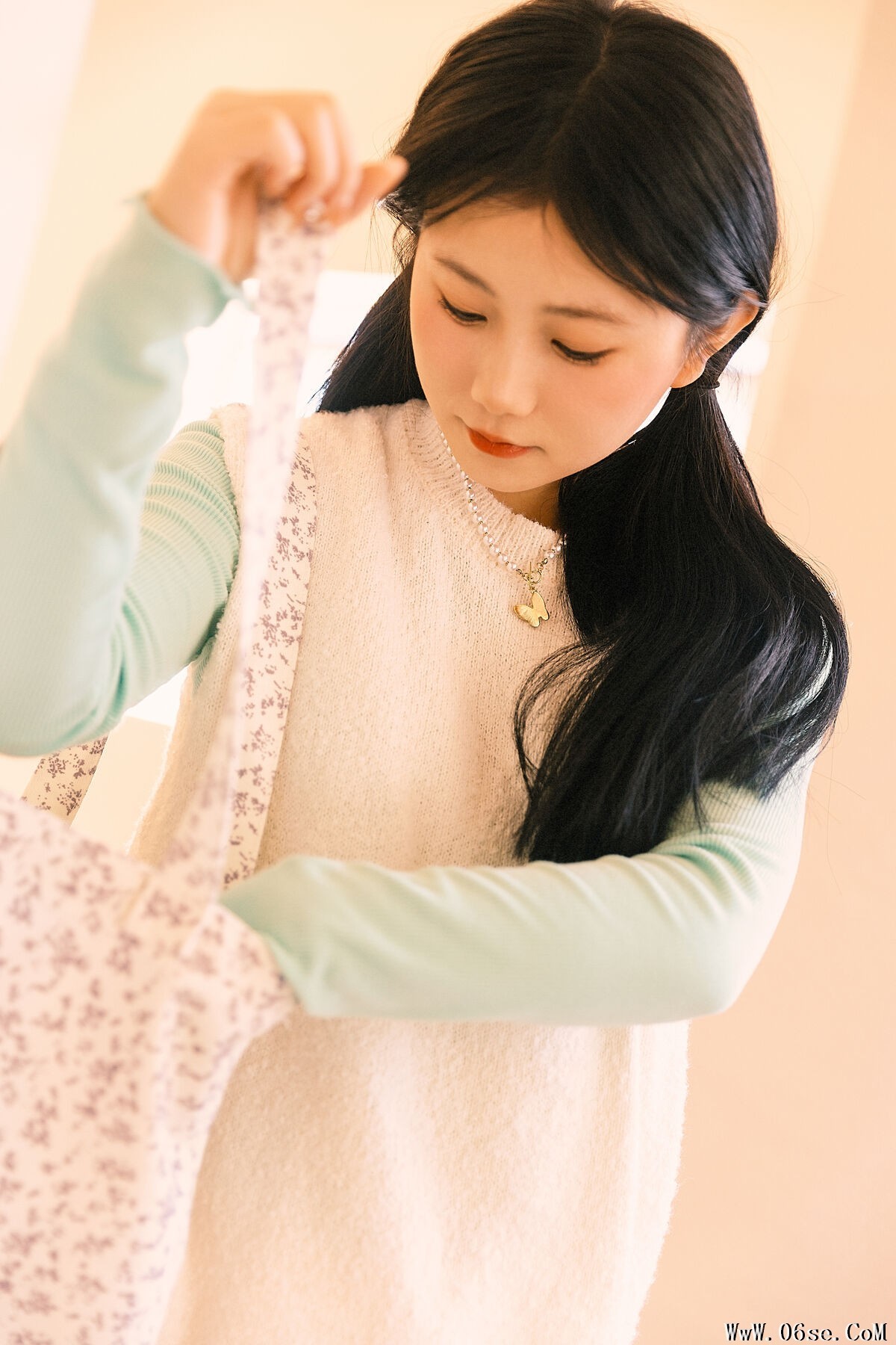 图片[24]-YiTuYu艺图语 Vol.6559 Rou Song Bao[24P]-六色网