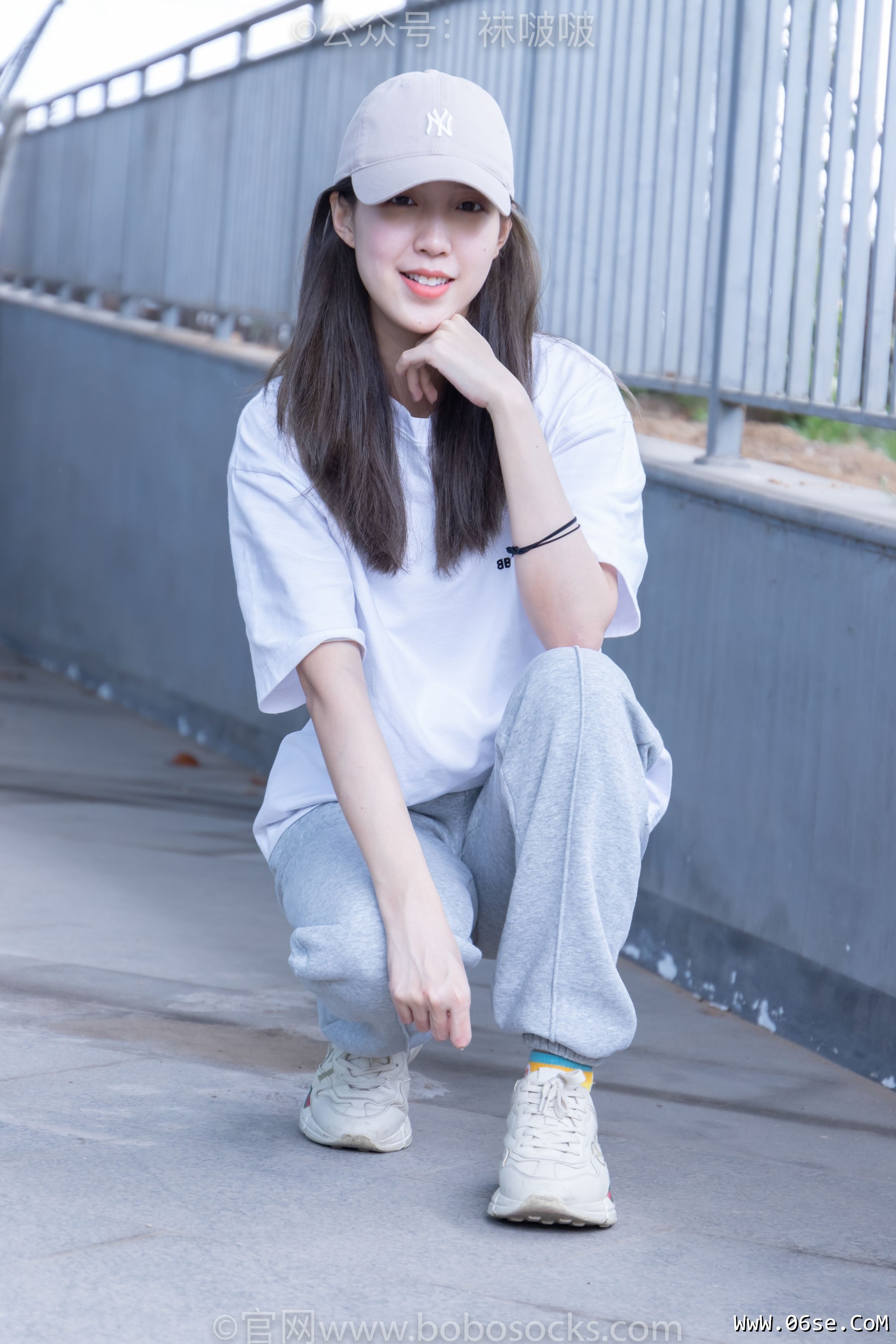 图片[22]-BoBoSocks袜啵啵 No.012 泡芙-运动鞋、白棉袜、裸足[132P]-六色网
