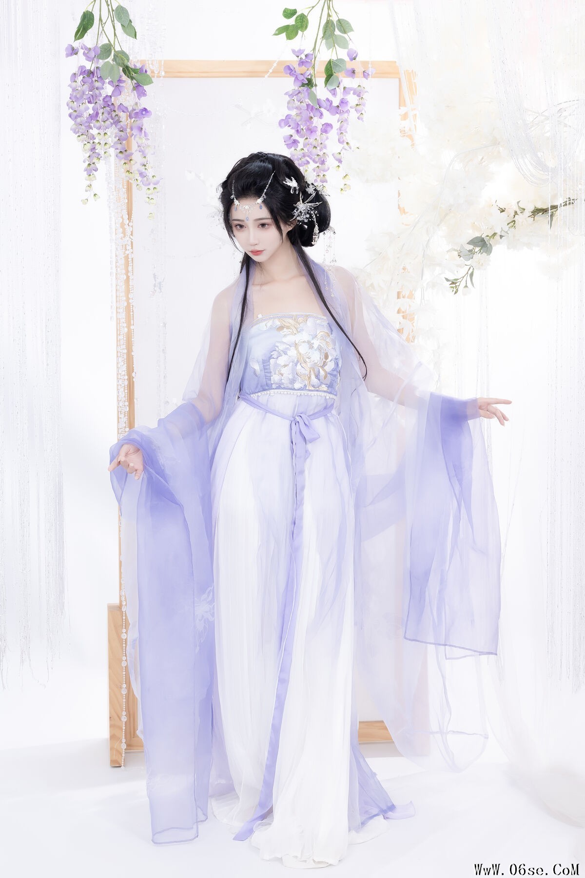 图片[4]-YiTuYu艺图语 Vol.6668 Qi Luo Sheng De Xiao Su Su[26P]-六色网