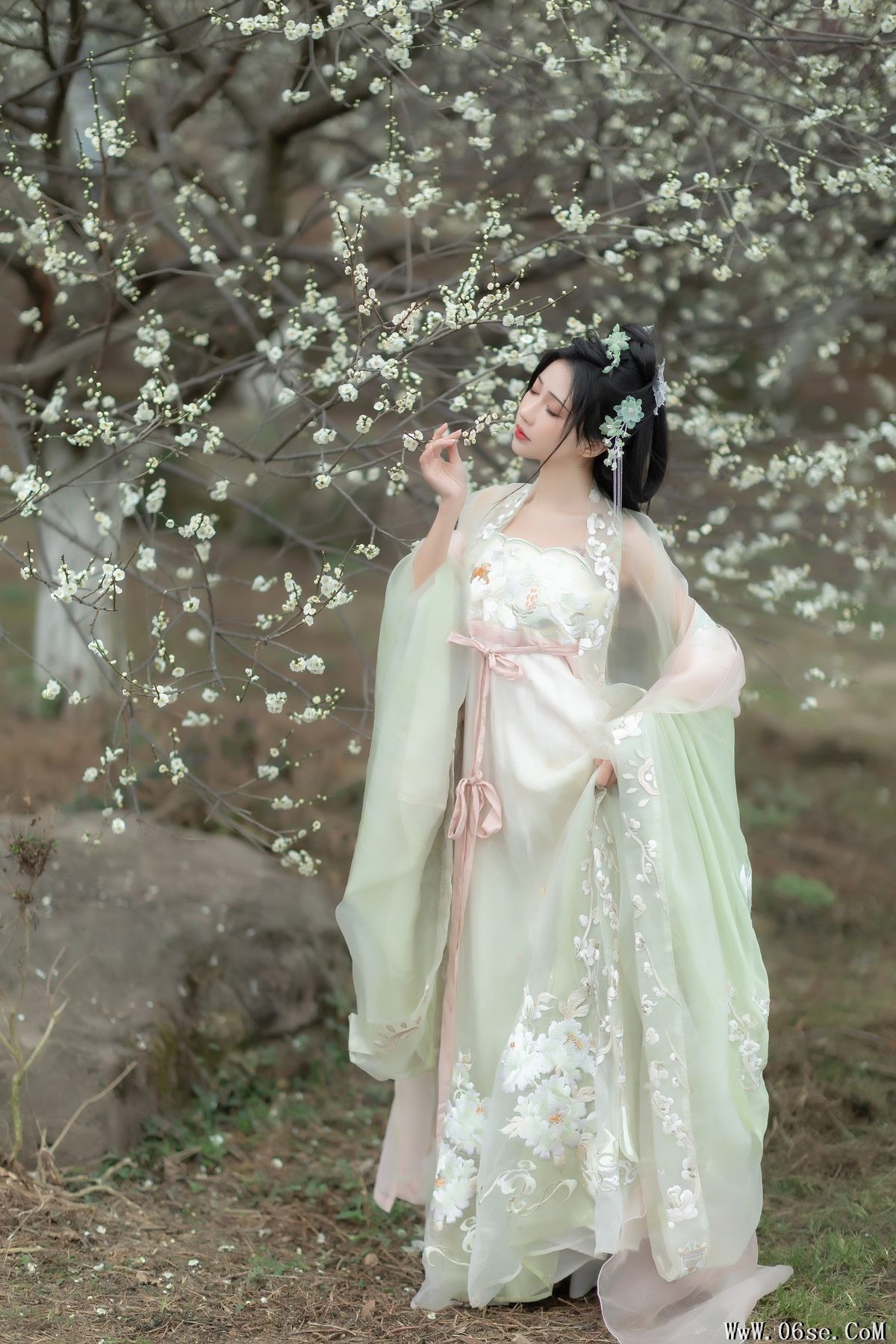 图片[7]-YiTuYu艺图语 Vol.3722 Qi Luo Sheng De Xiao Su Su[26P]-六色网