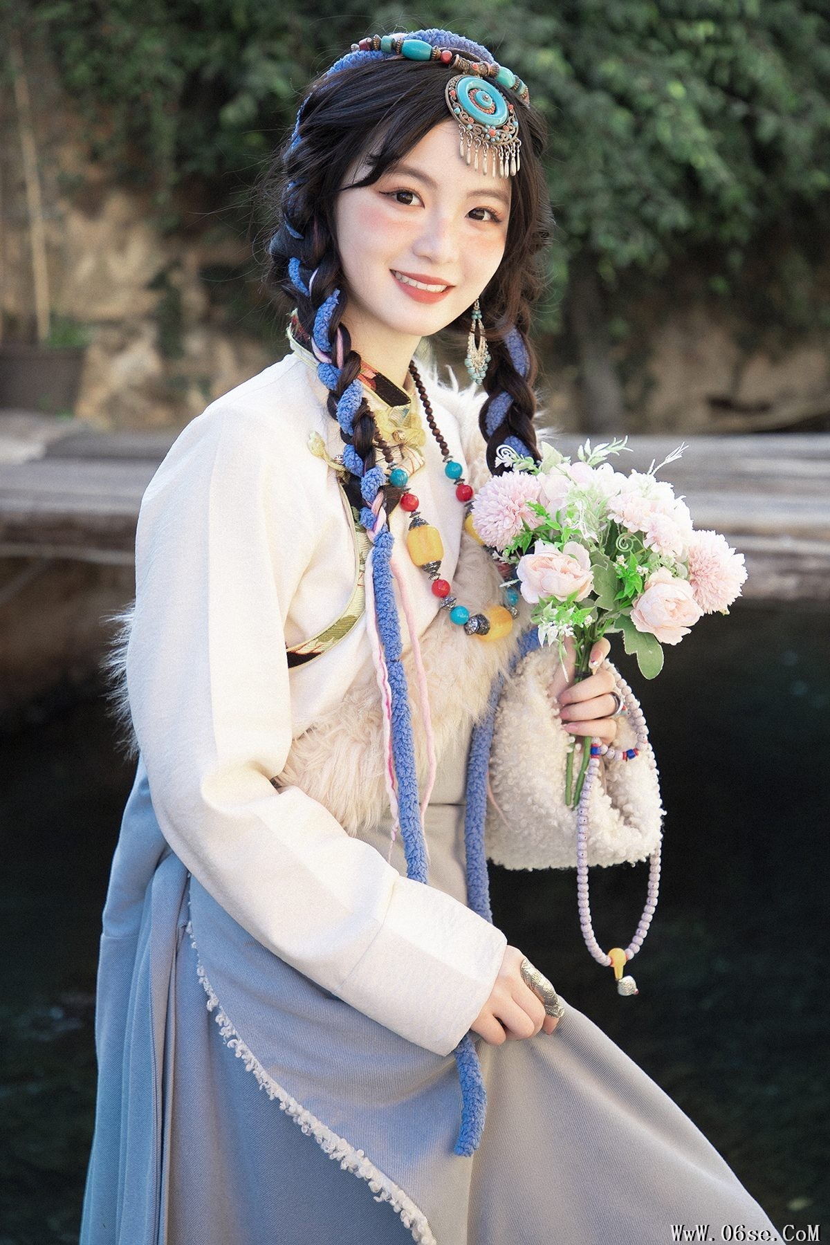 YiTuYu艺图语 Vol.3996 Si Nan[26P]-六色网
