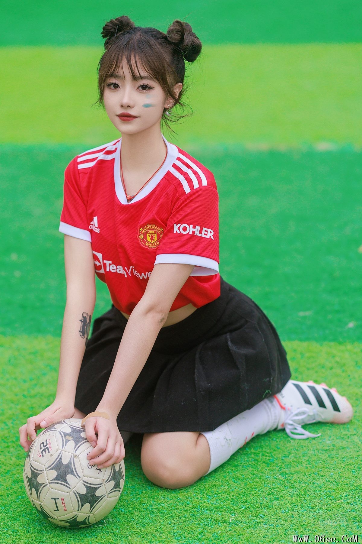 YiTuYu艺图语 Vol.4889 Ye Ye Ye Ye Ye[33P]-六色网