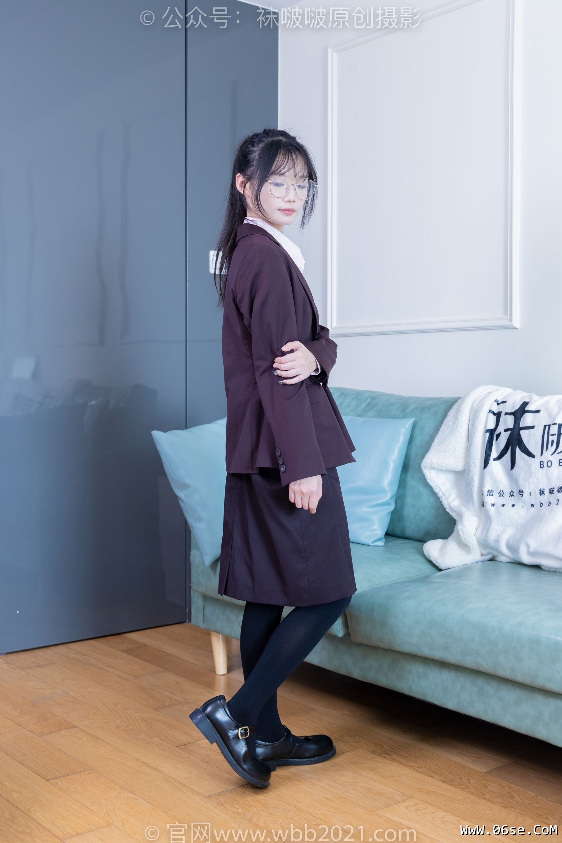 图片[42]-BoBoSocks袜啵啵 No.362 甜甜圈 -两双皮鞋、厚肉丝、厚黑丝、ol制服[230P]-六色网