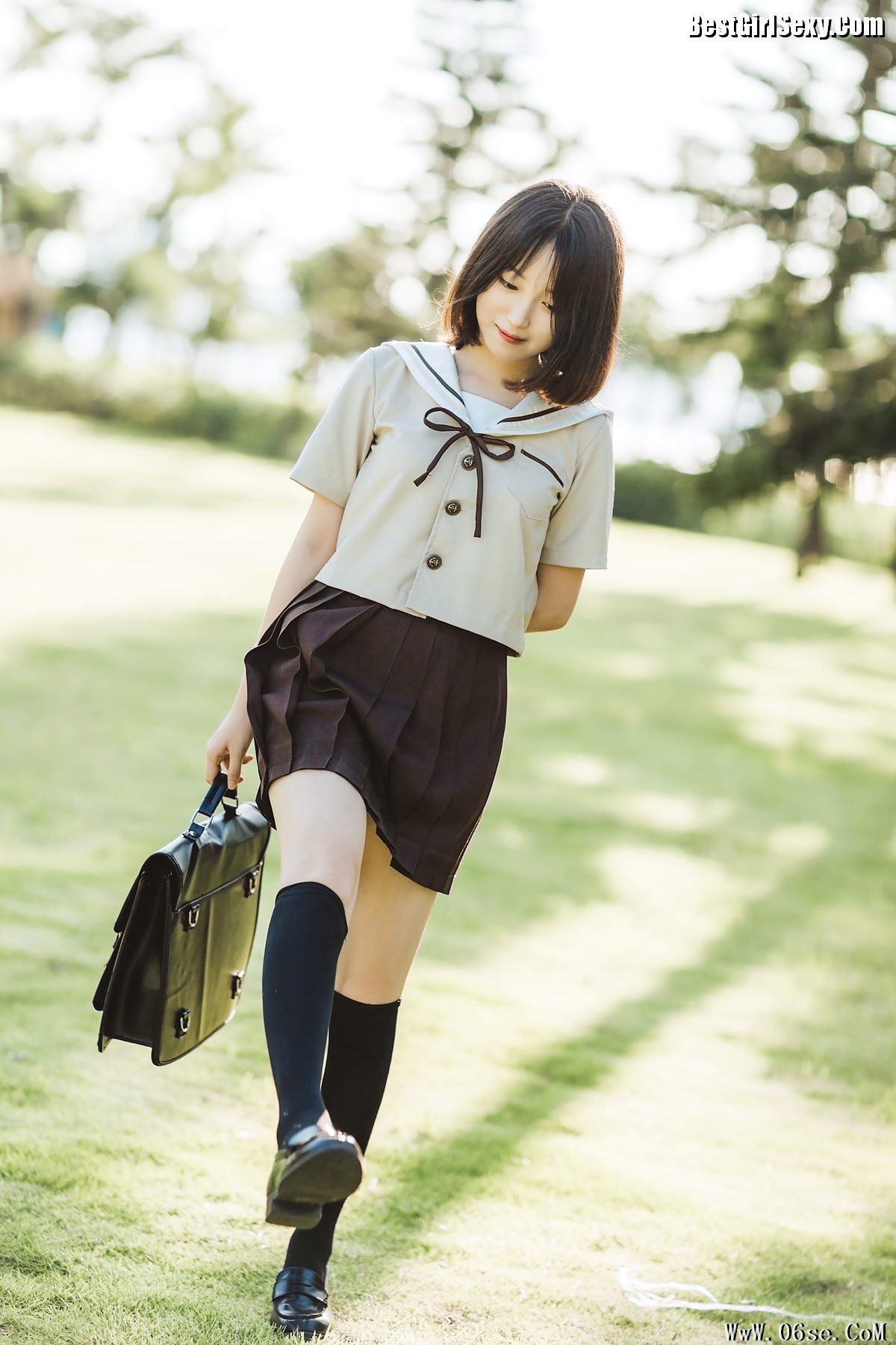 图片[38]-YiTuYu艺图语 Vol.4061 Si Yue Qing Xia[50P]-六色网